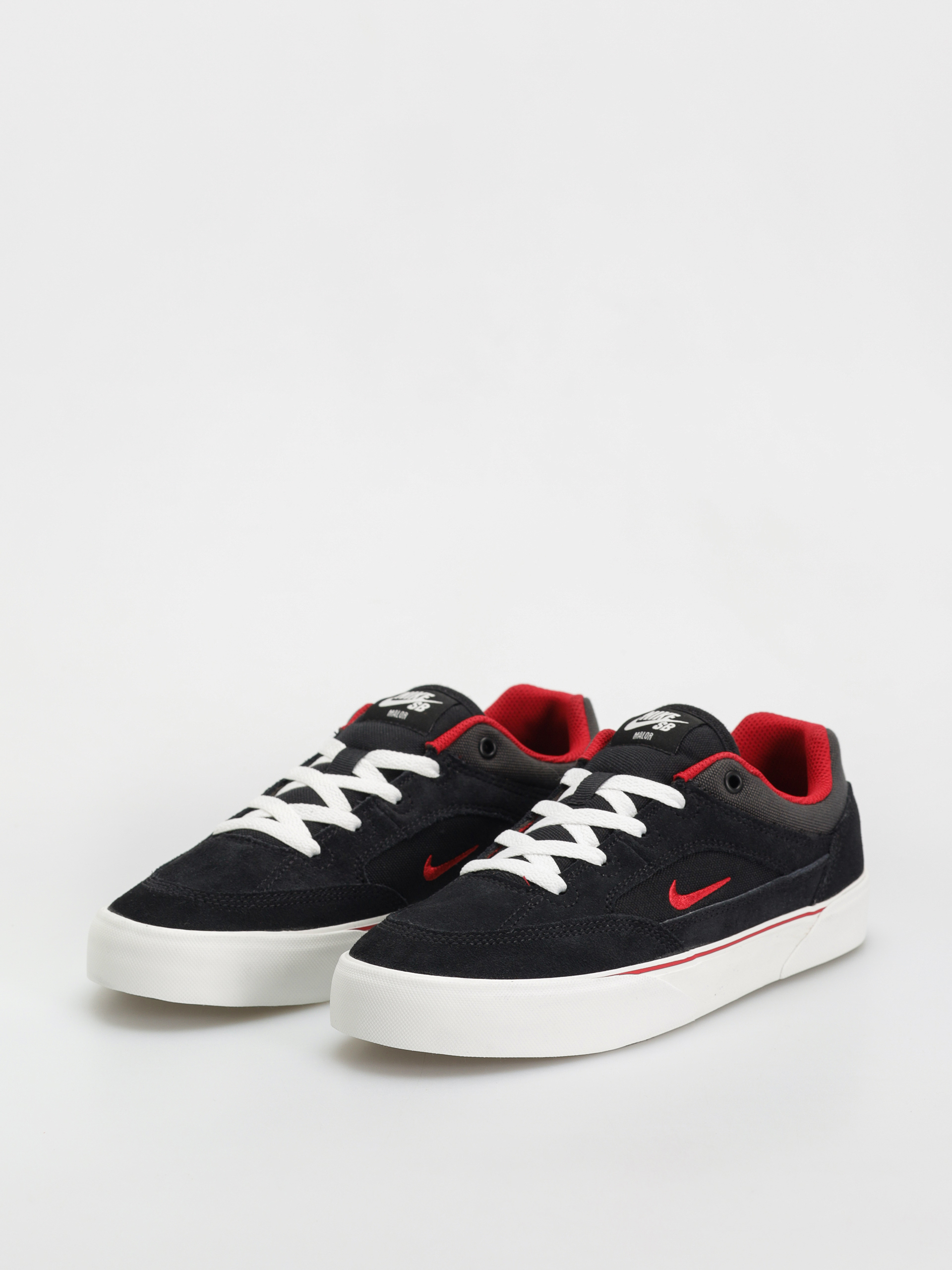 Boty Nike SB Malor (black/gym red black anthracite)