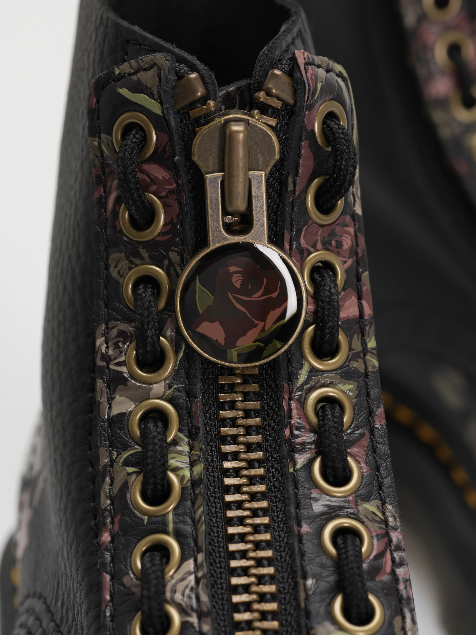 Boty Dr. Martens Sinclair Fur Lined Wmn (black buttero)