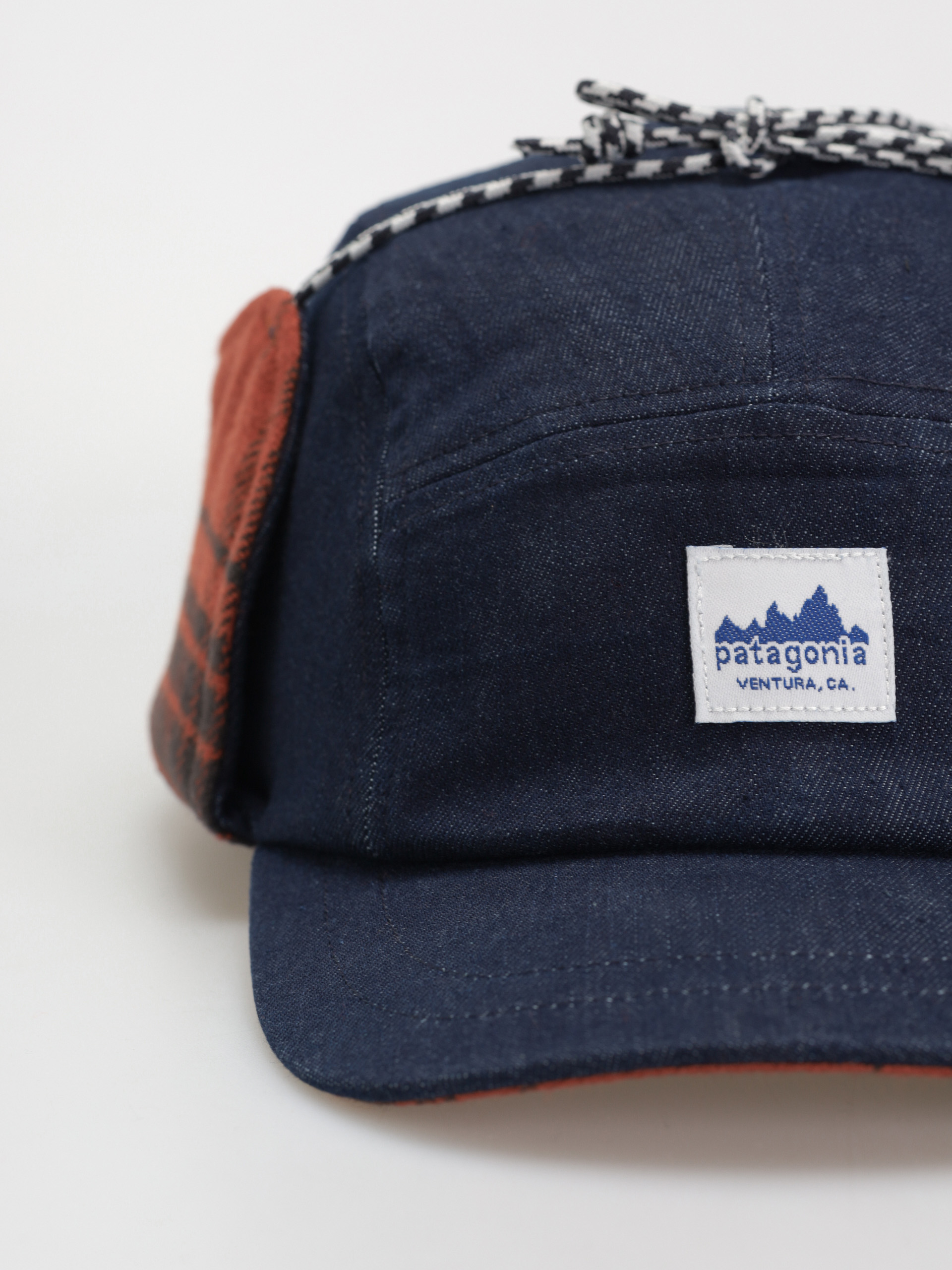 Kšiltovka  Patagonia Range Earflap (cascade burnished red)