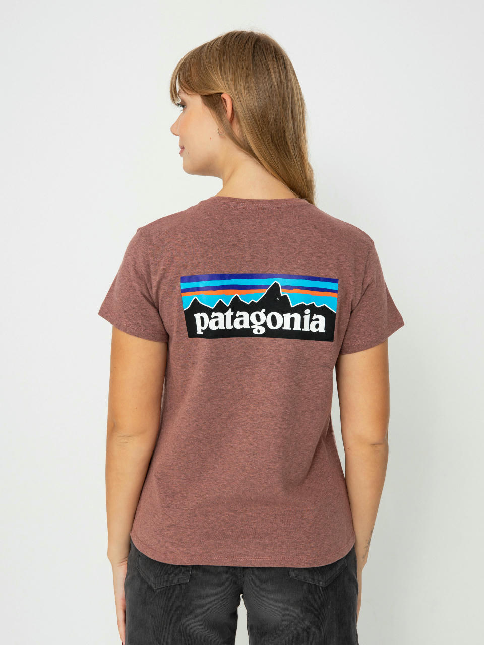 Tričko Patagonia P-6 Logo Responsibili Wmn (dulse mauve)