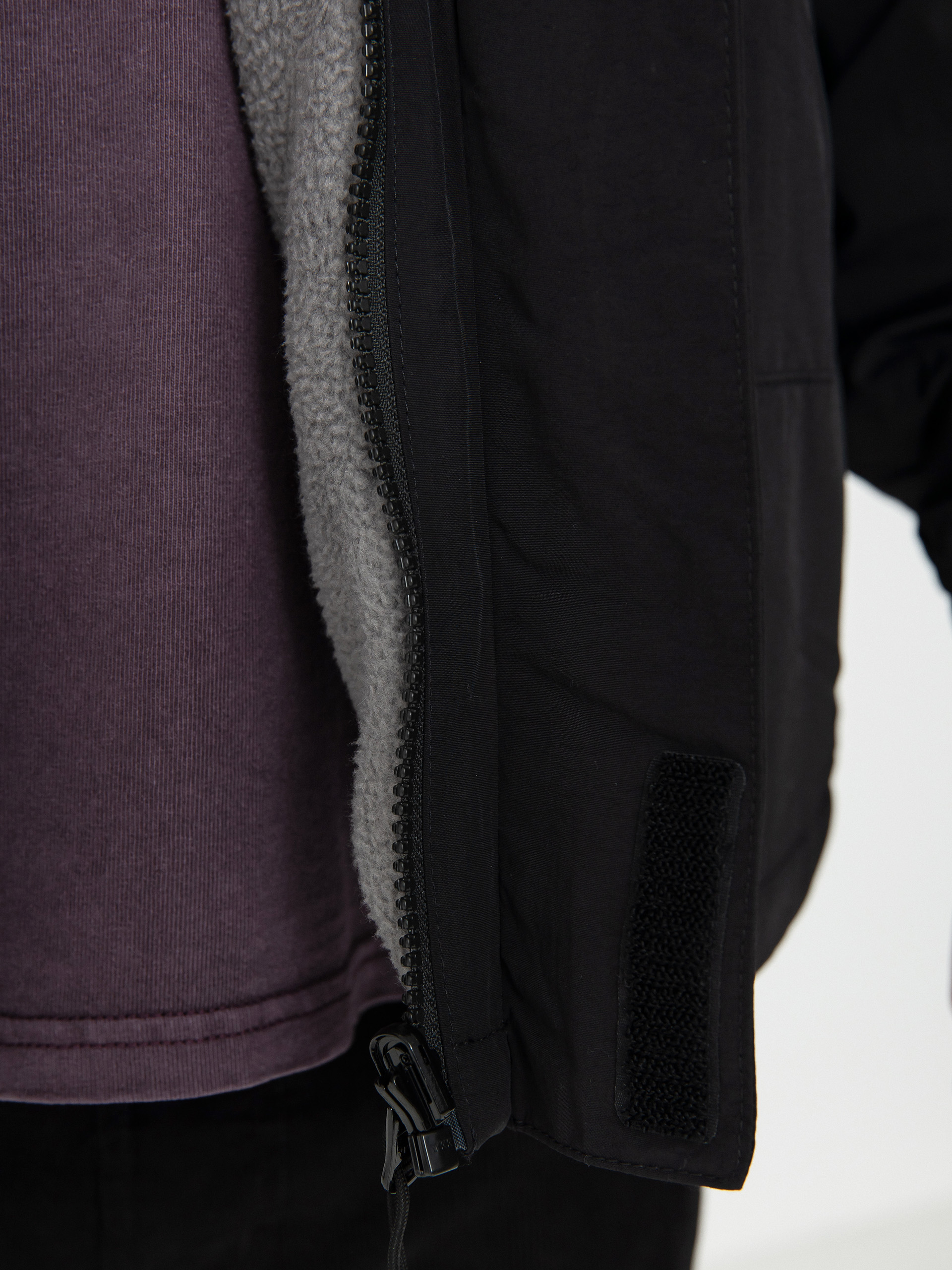 Bunda The North Face Yumiori Reversible (tnf black/smoked pearl)