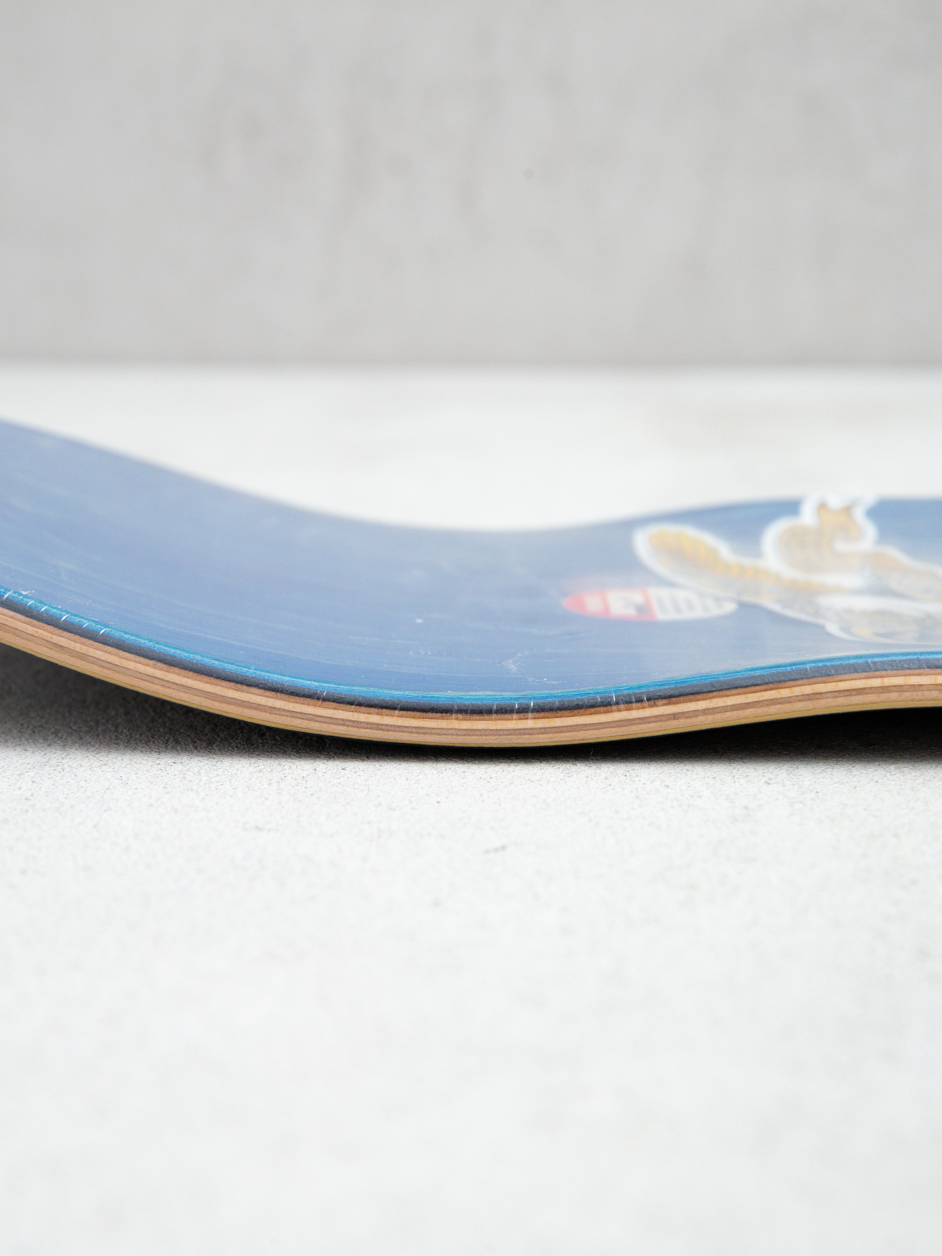 Deska Antihero Grant Stacked (black/yellow)