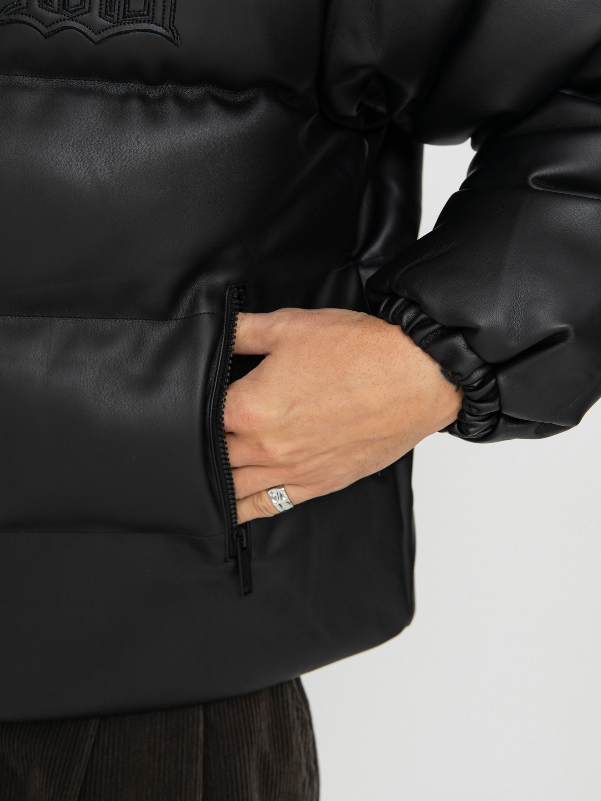 Bunda Wasted Paris Kingdom Curve Puffer - černá (black)