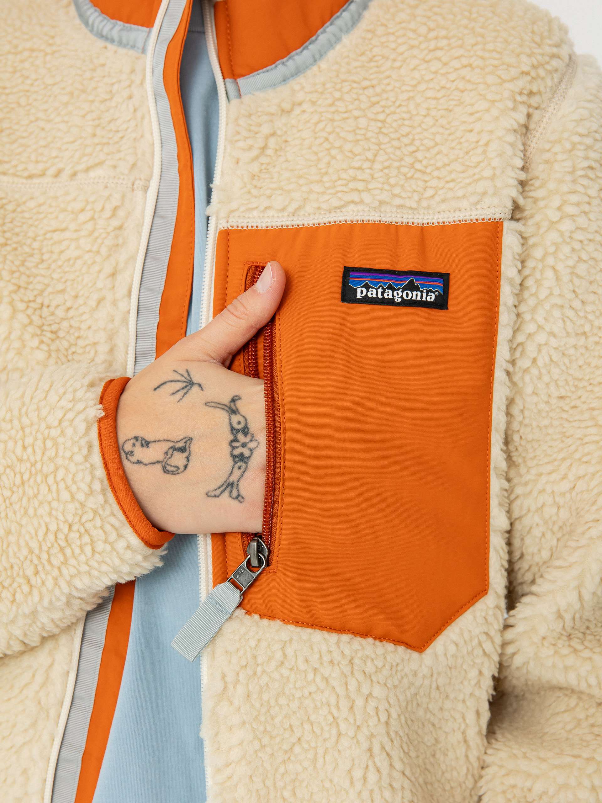 Bunda Patagonia Classic Retro X Wmn (dark natural w/redtail rust)