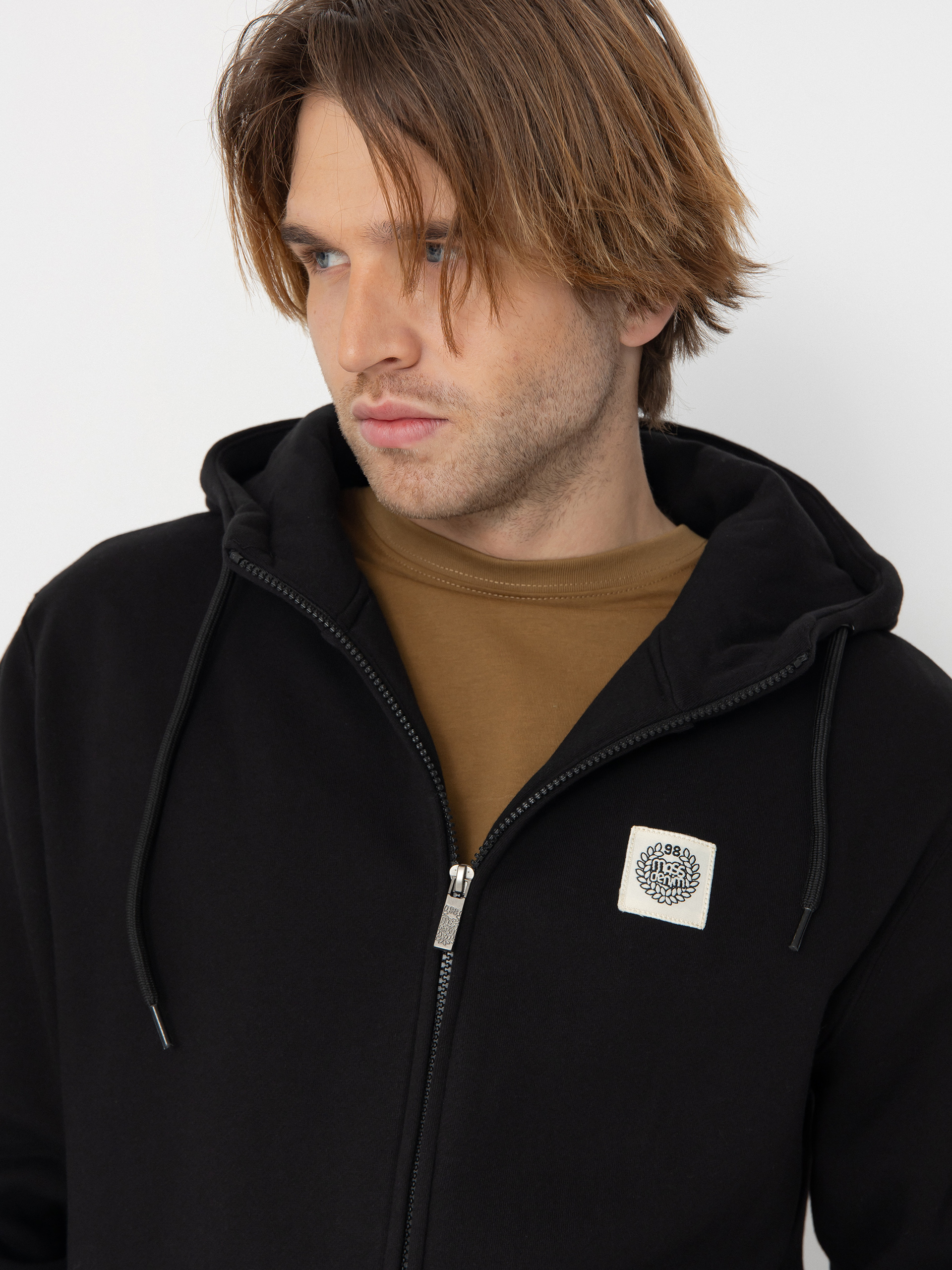 Mikina s kapucí MassDnm Patch ZHD (black)