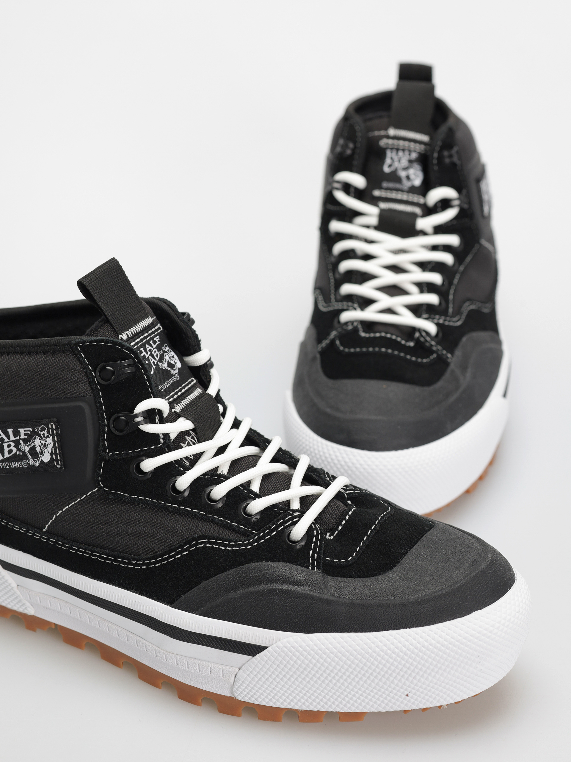 Boty Vans Half Cab Gore Tex MTE (black/white)