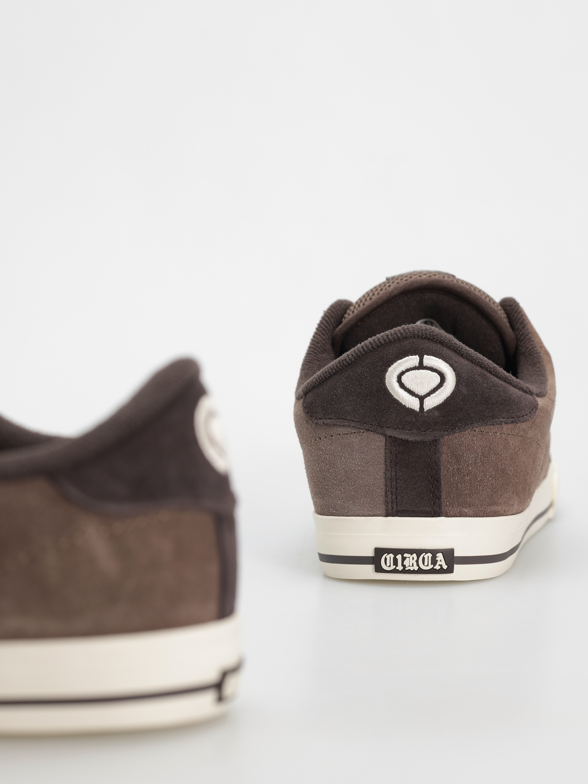 Boty Circa Al 50 Pro (after dark/off white)