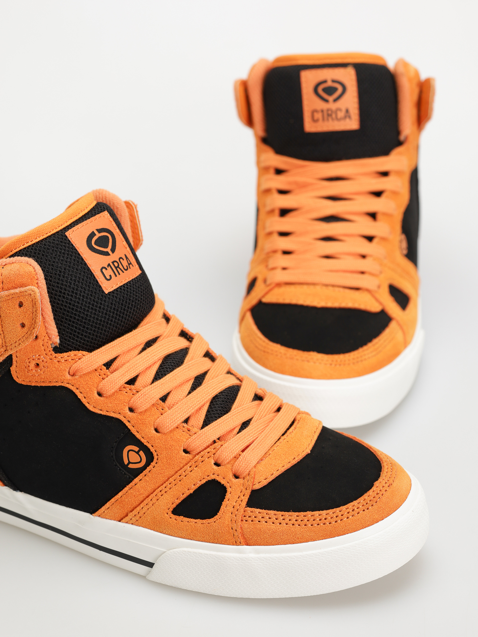 Boty Circa 99 Vulc Hi (orange/black)