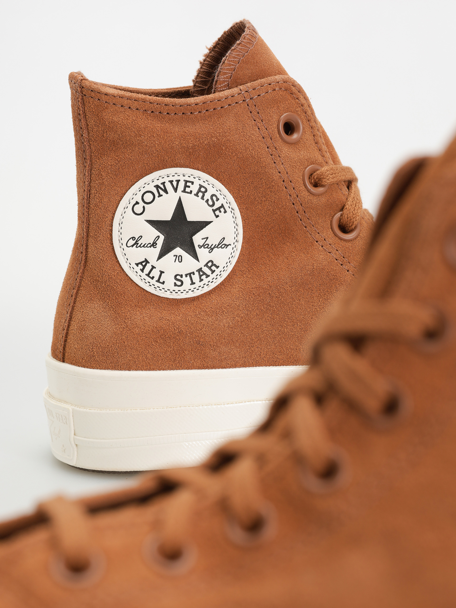 Tenisky Converse Chuck 70 Hi Colorful Suede (warm tan/egret/black)