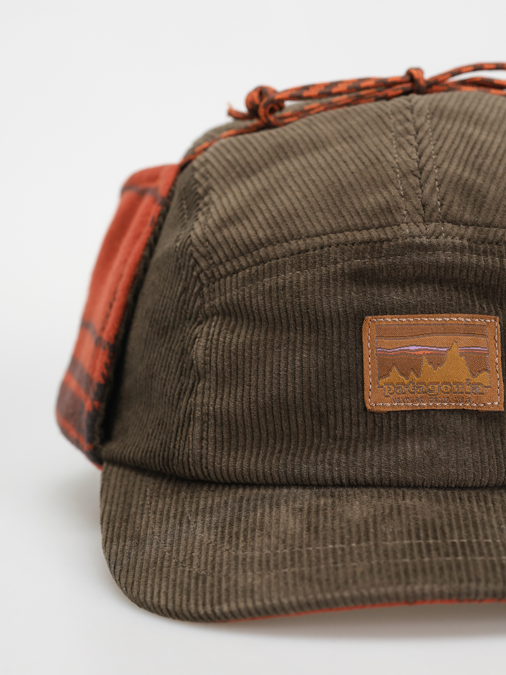 Kšiltovka  Patagonia Range Earflap (dark walnut)