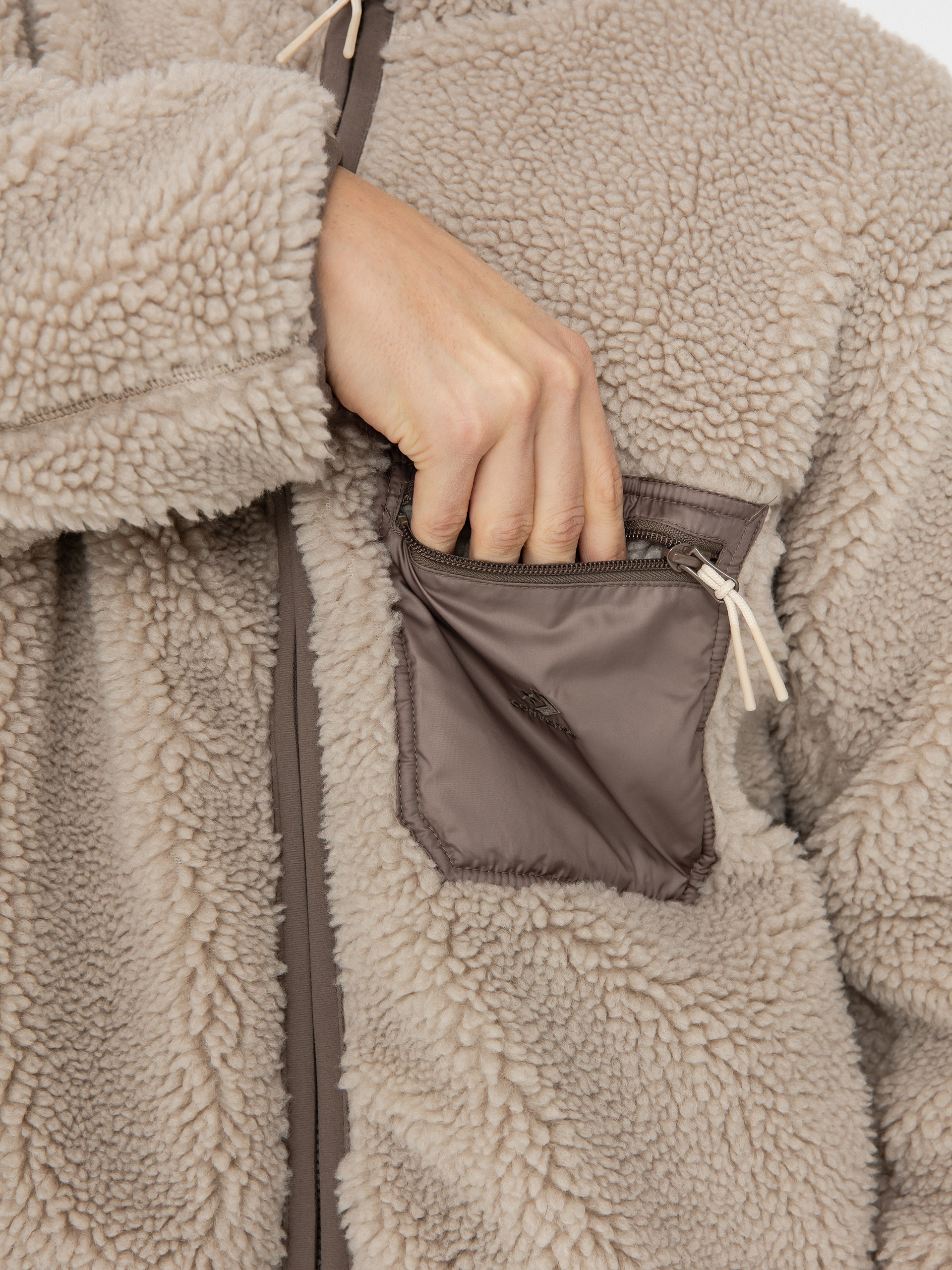 Bunda Converse Reversible Sherpa (classic taupe / truffle)