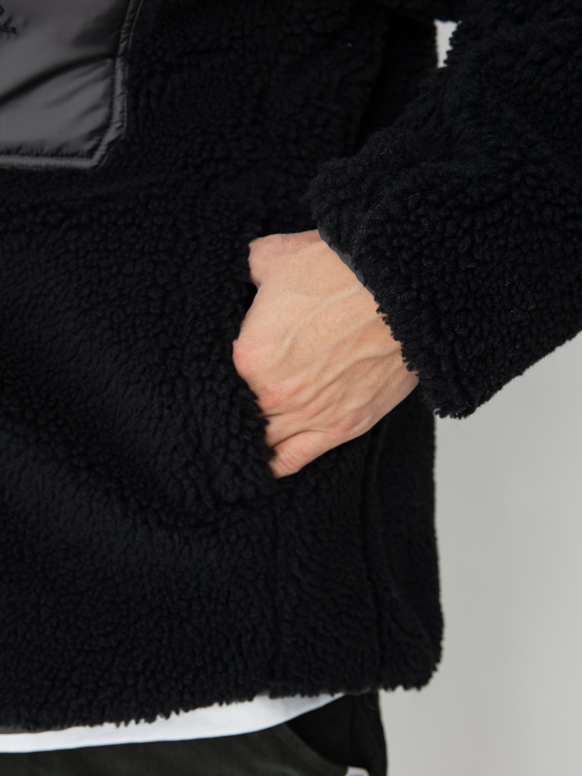 Bunda Converse Reversible Sherpa (converse black / dark matter)