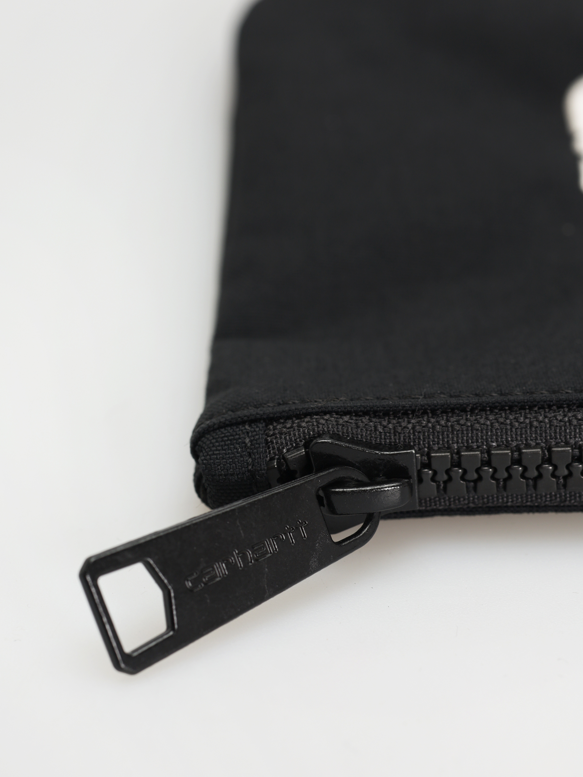 Peněženka Carhartt WIP Industry Zip (black)
