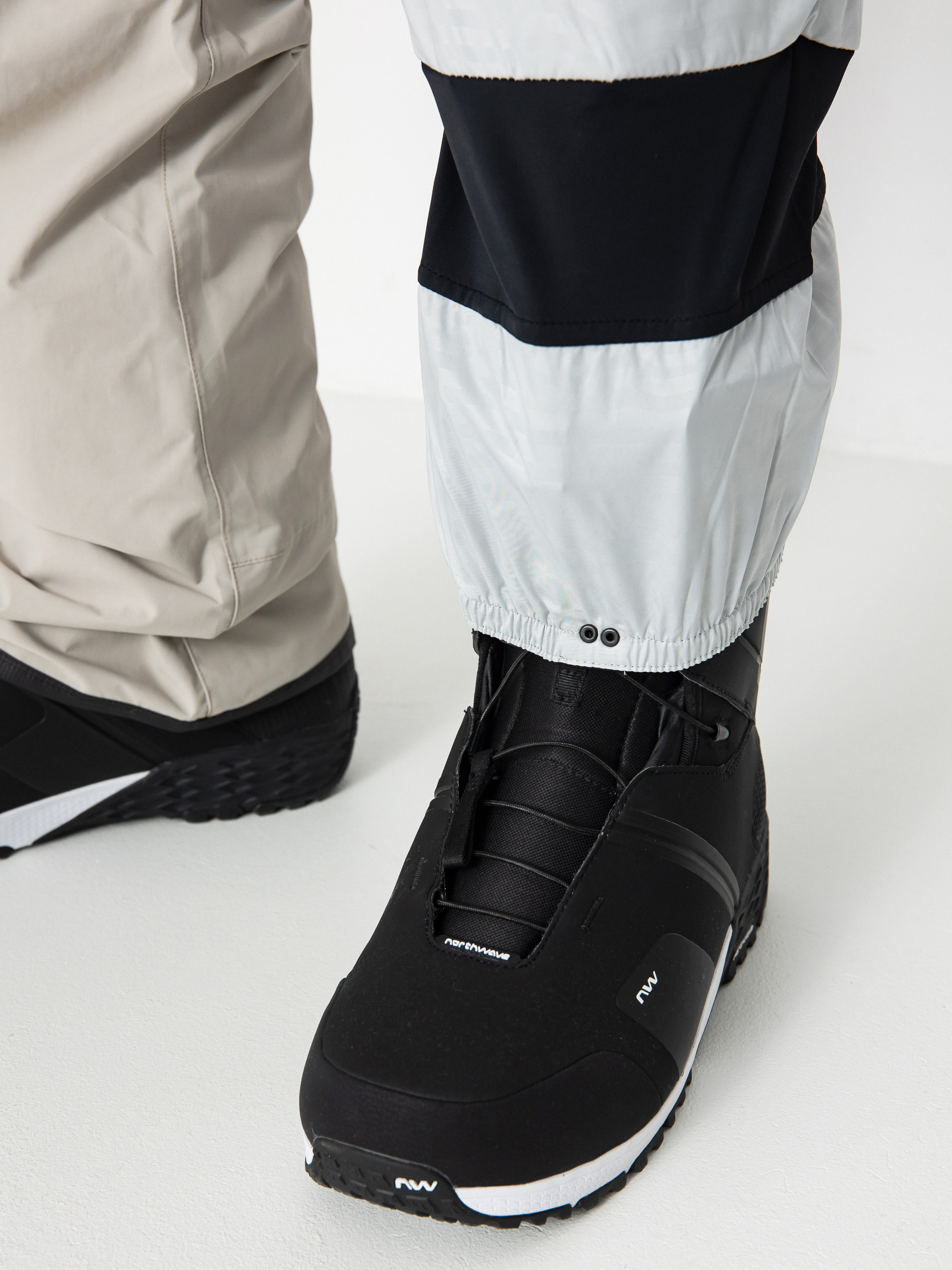 Pánské Snowboardové kalhoty  Volcom L Gore Tex (stone)