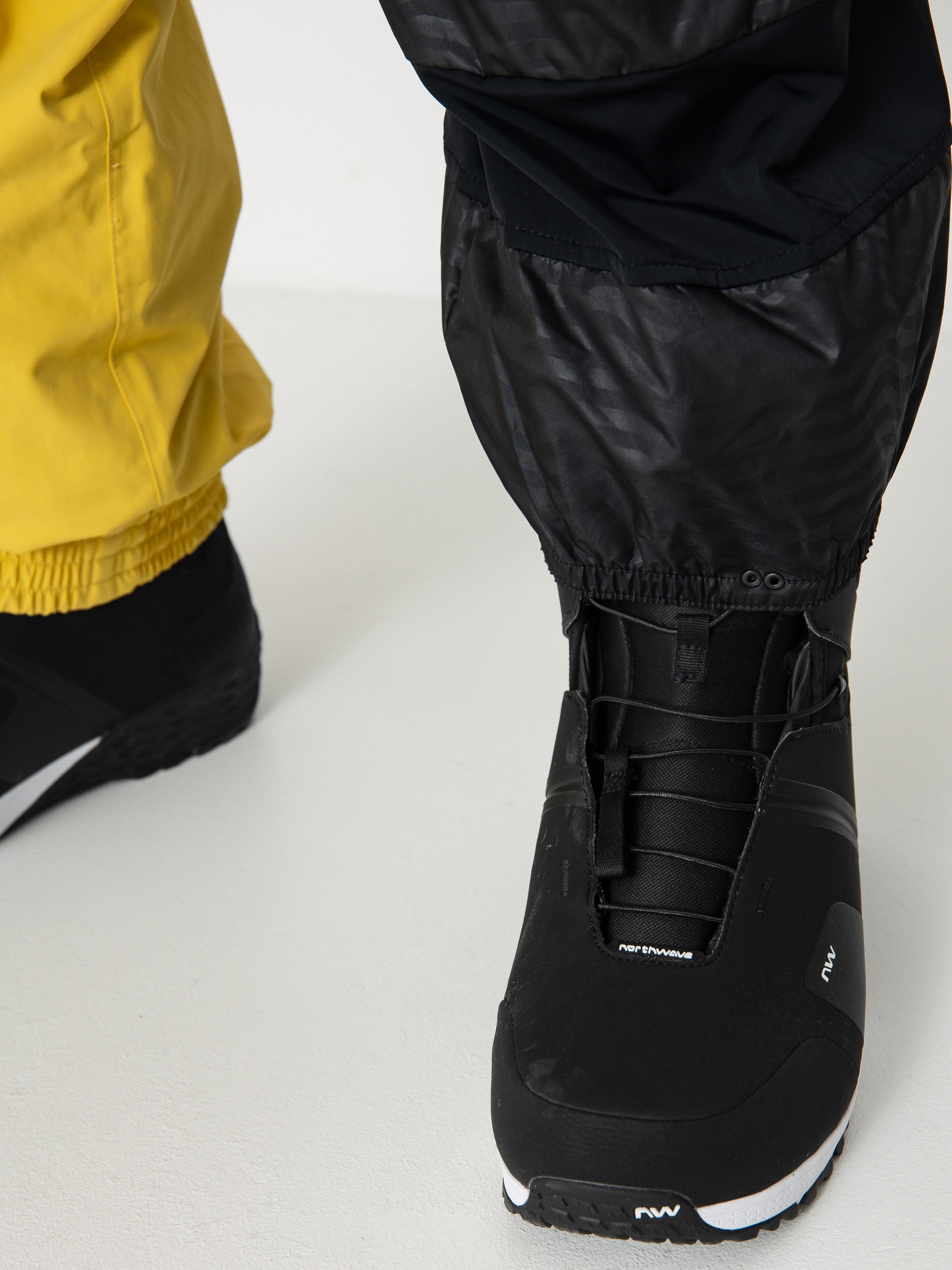 Pánské Snowboardové kalhoty  Volcom Longo Gore Tex (dark yellow)