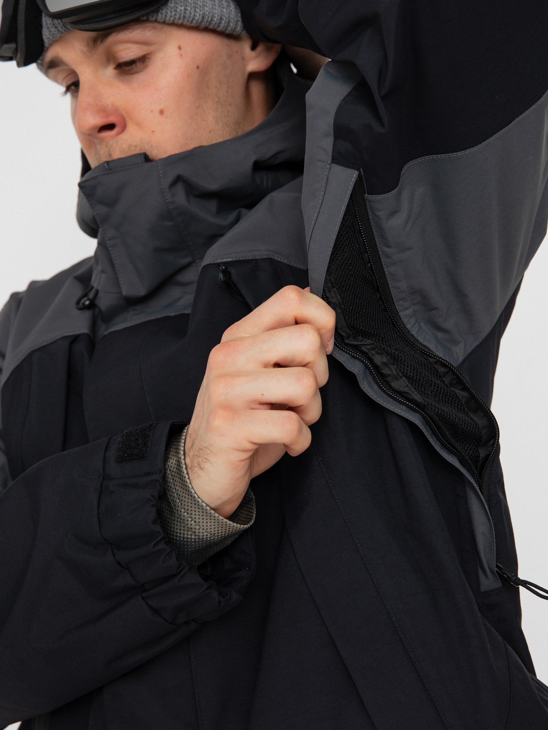 Pánská Snowboardová bunda Vans Mte Hellbound (black/asphalt)