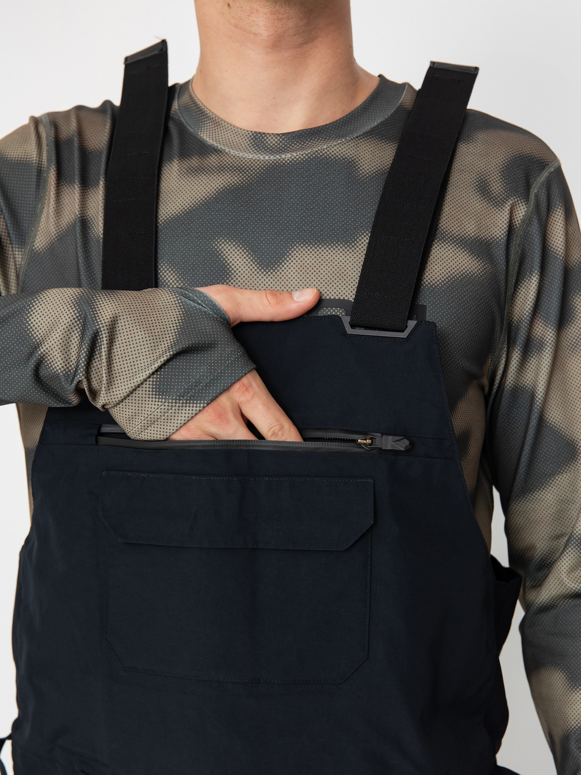 Pánské Snowboardové kalhoty  Volcom Rain Gore Tex Bib Overall (black)