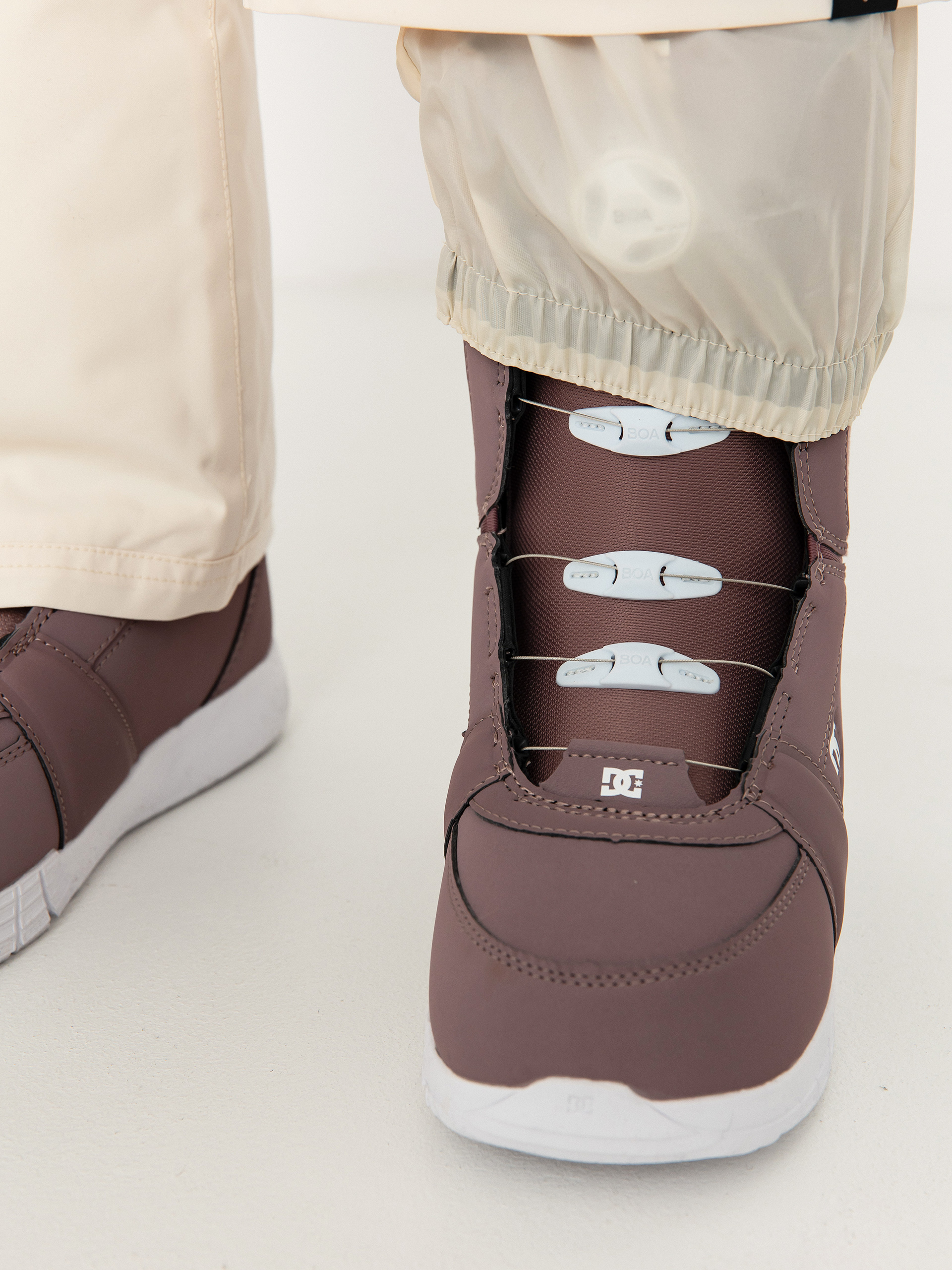 Dámské Snowboardové kalhoty  Roxy Backyard (buttercream)