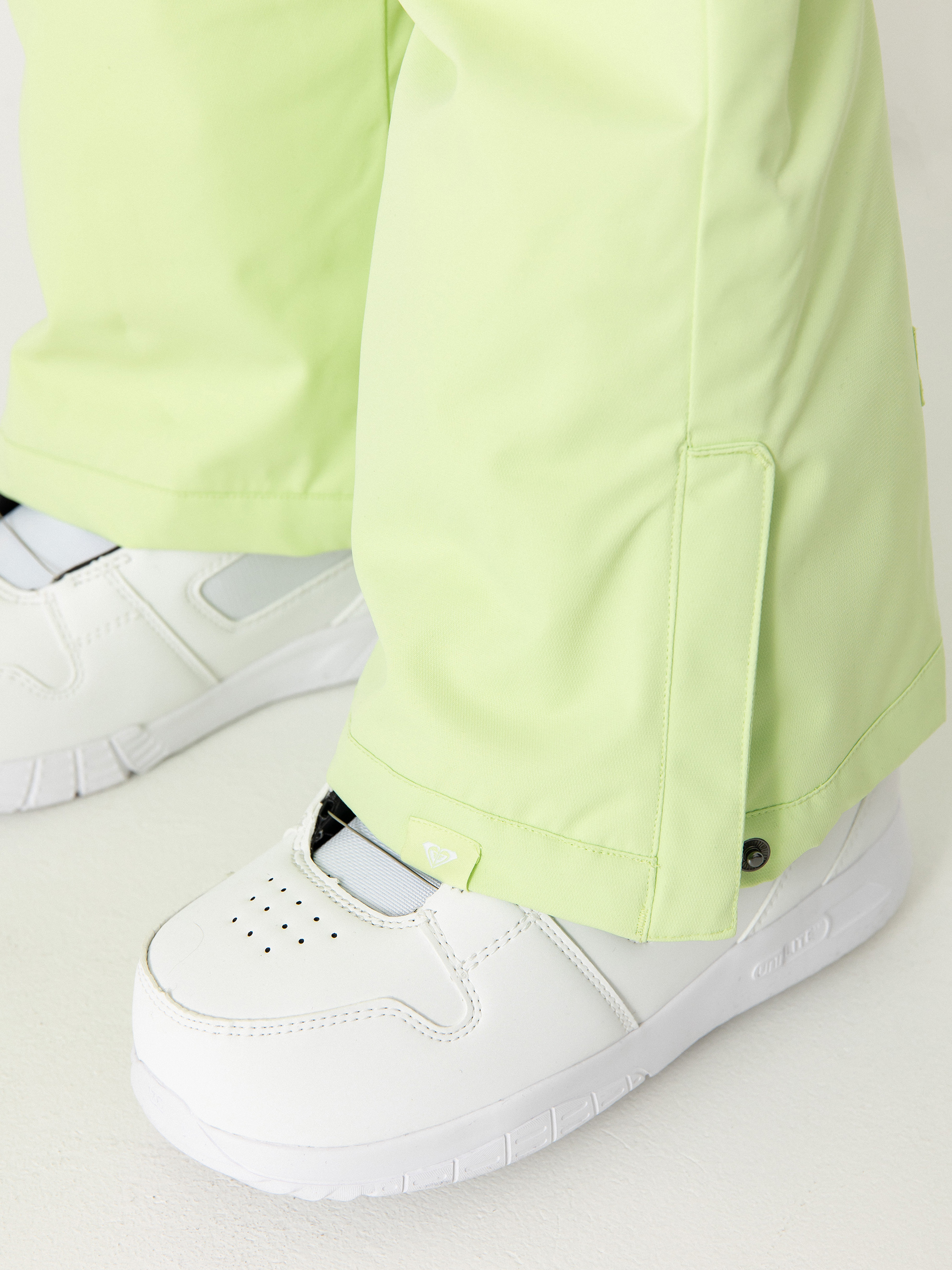 Dámské Snowboardové kalhoty  Roxy Diversion (butterfly)