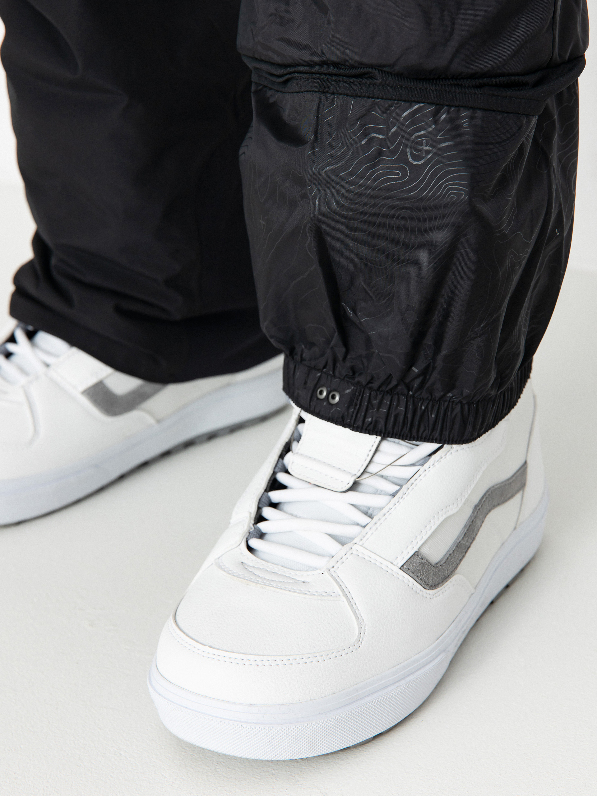 Pánské Snowboardové kalhoty  686 Gore Tex Core Insulated (black)