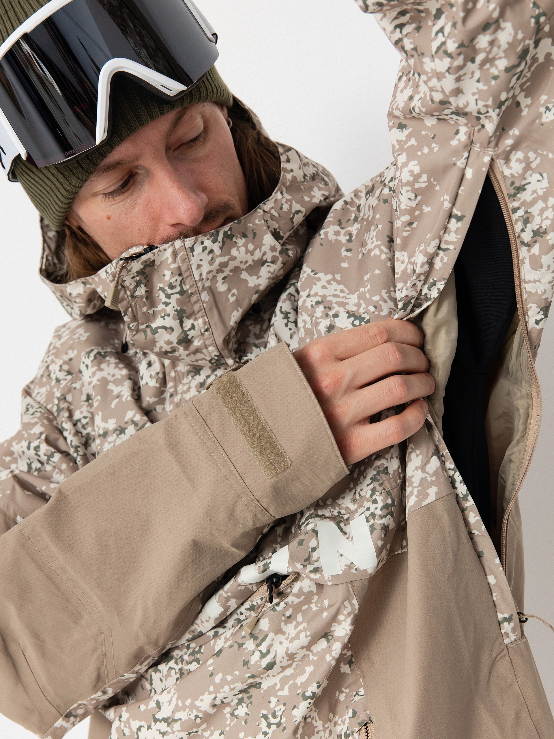 Pánská Snowboardová bunda Burton Frostner Anorak (snowfall camo/summit taupe)