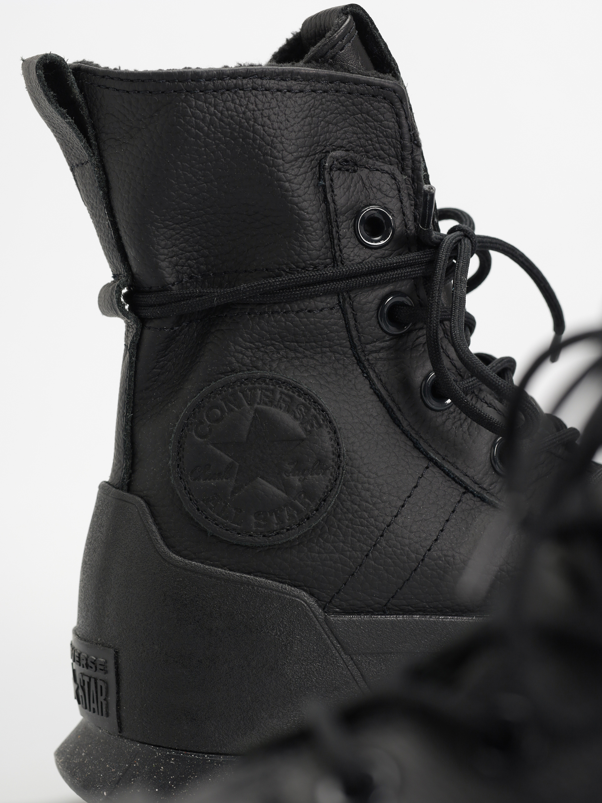 Boty Converse Chuck Taylor All Star Lugged 2.0 CC (black/black/sharkskin)