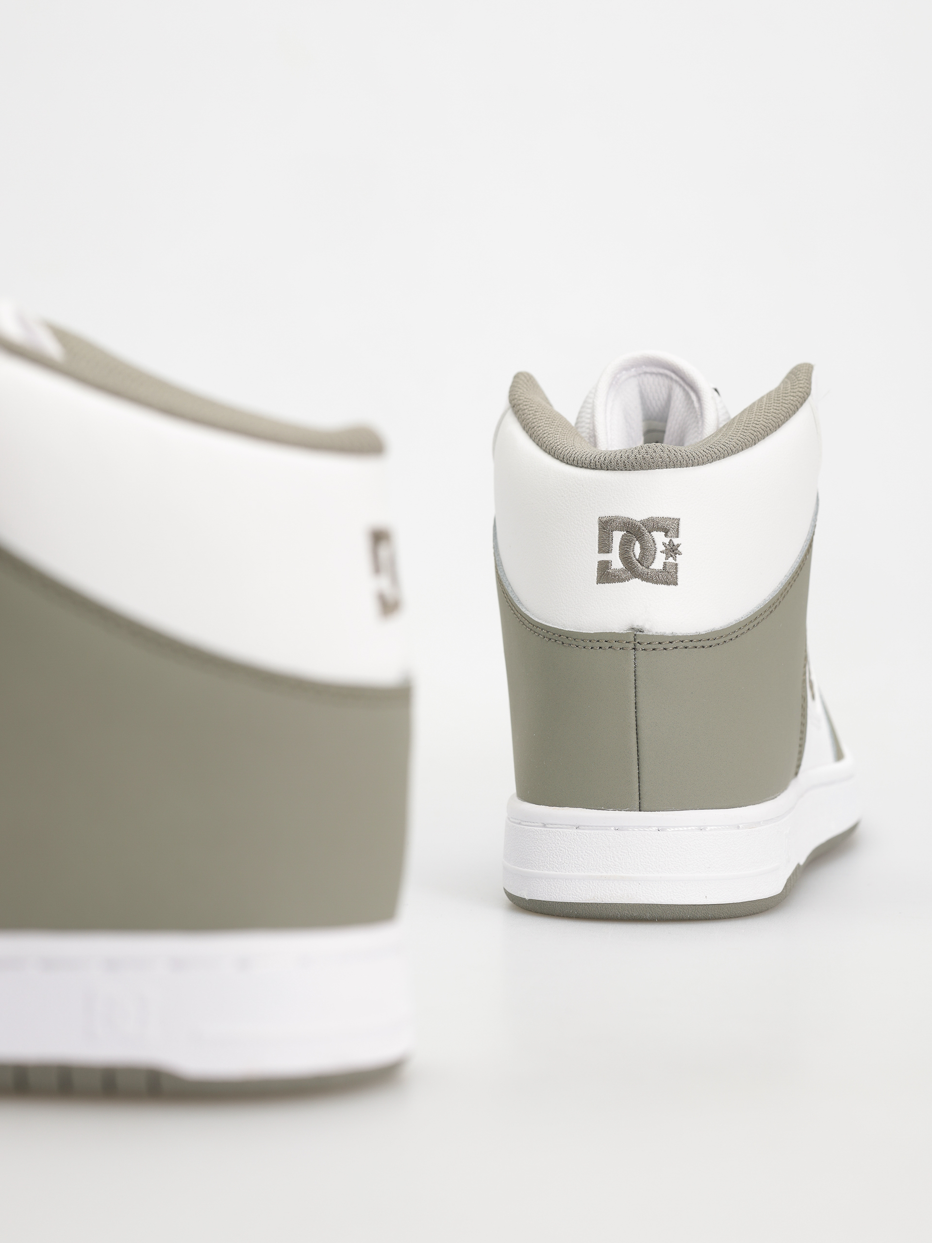 Boty DC Manteca 4 Hi (white/olive)