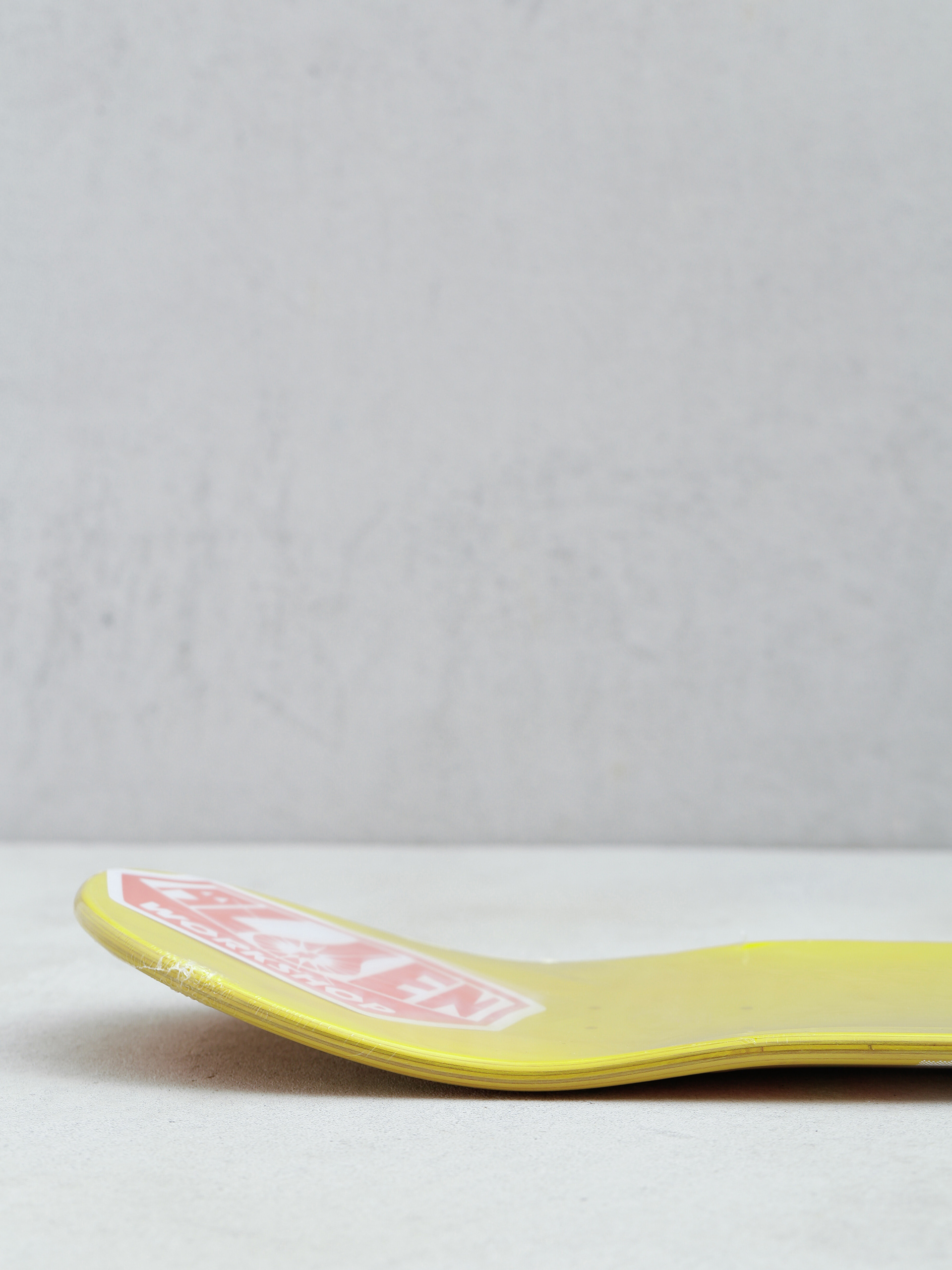 Deska Alienworkshop EXP Sammy Montano (yellow)