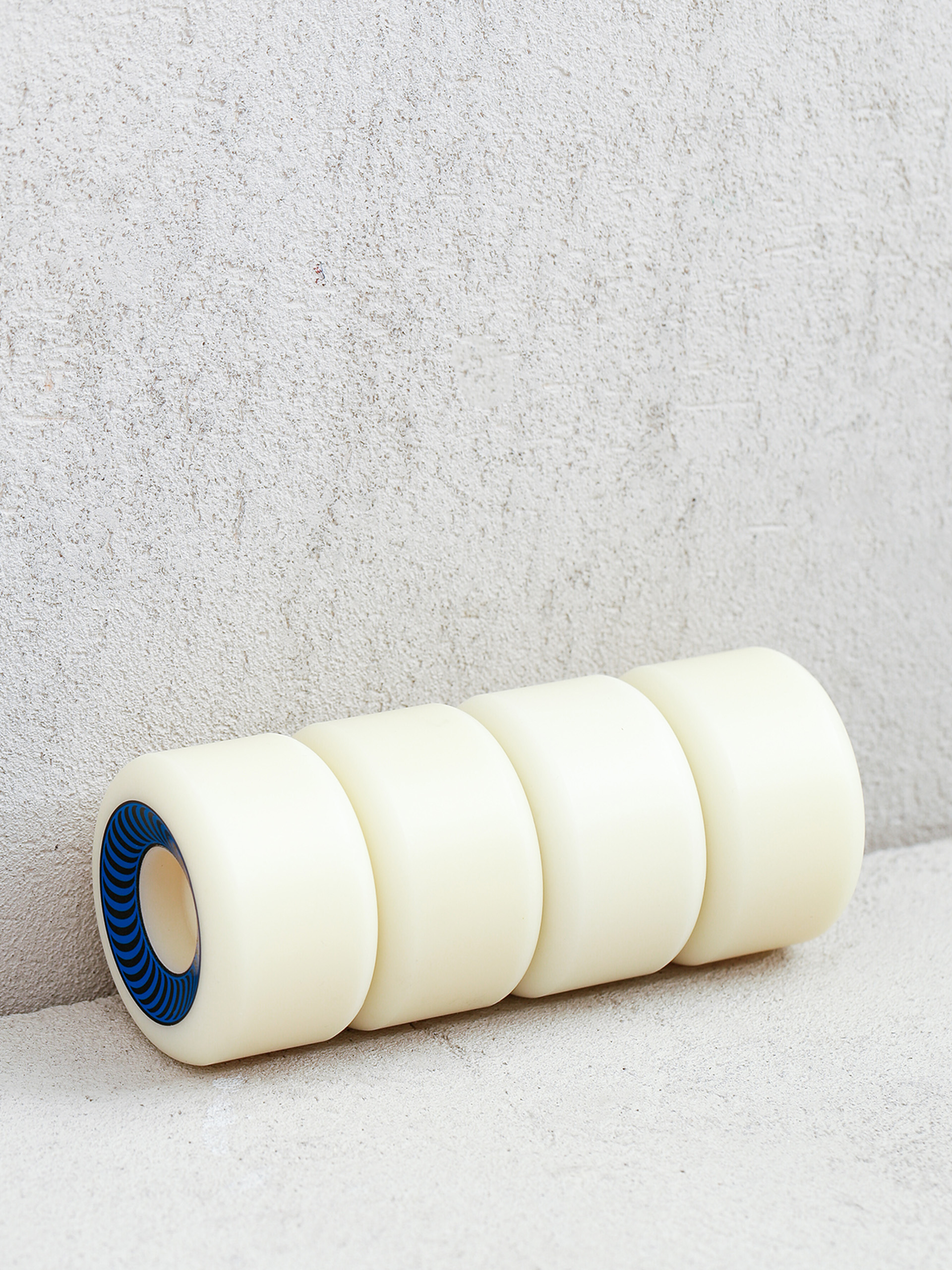 Kolečka Spitfire F4 99D Og Classic (natural/blue)