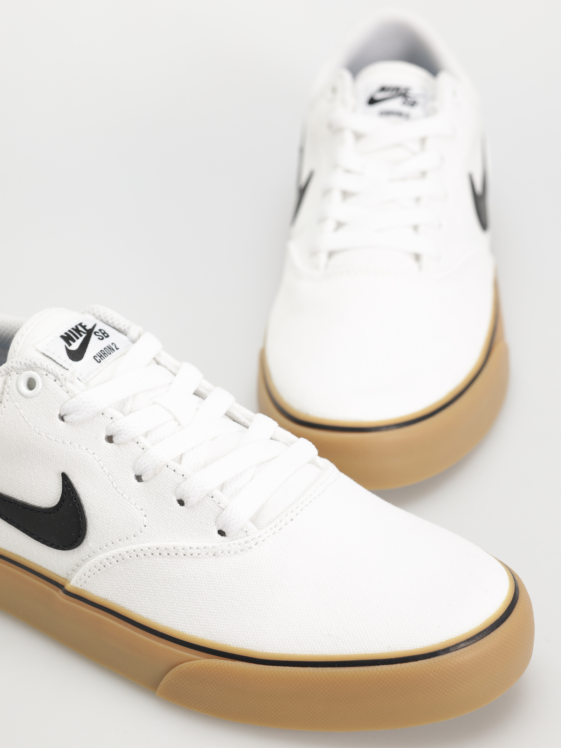Boty Nike SB Chron 2 Canvas (white/black white gum light brown)