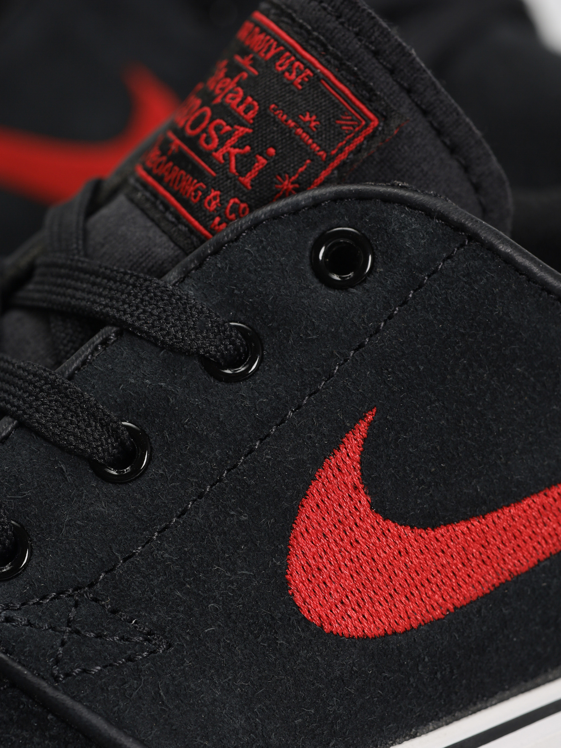 Boty Nike SB Stefan Janoski JR (black/university red black summit white)