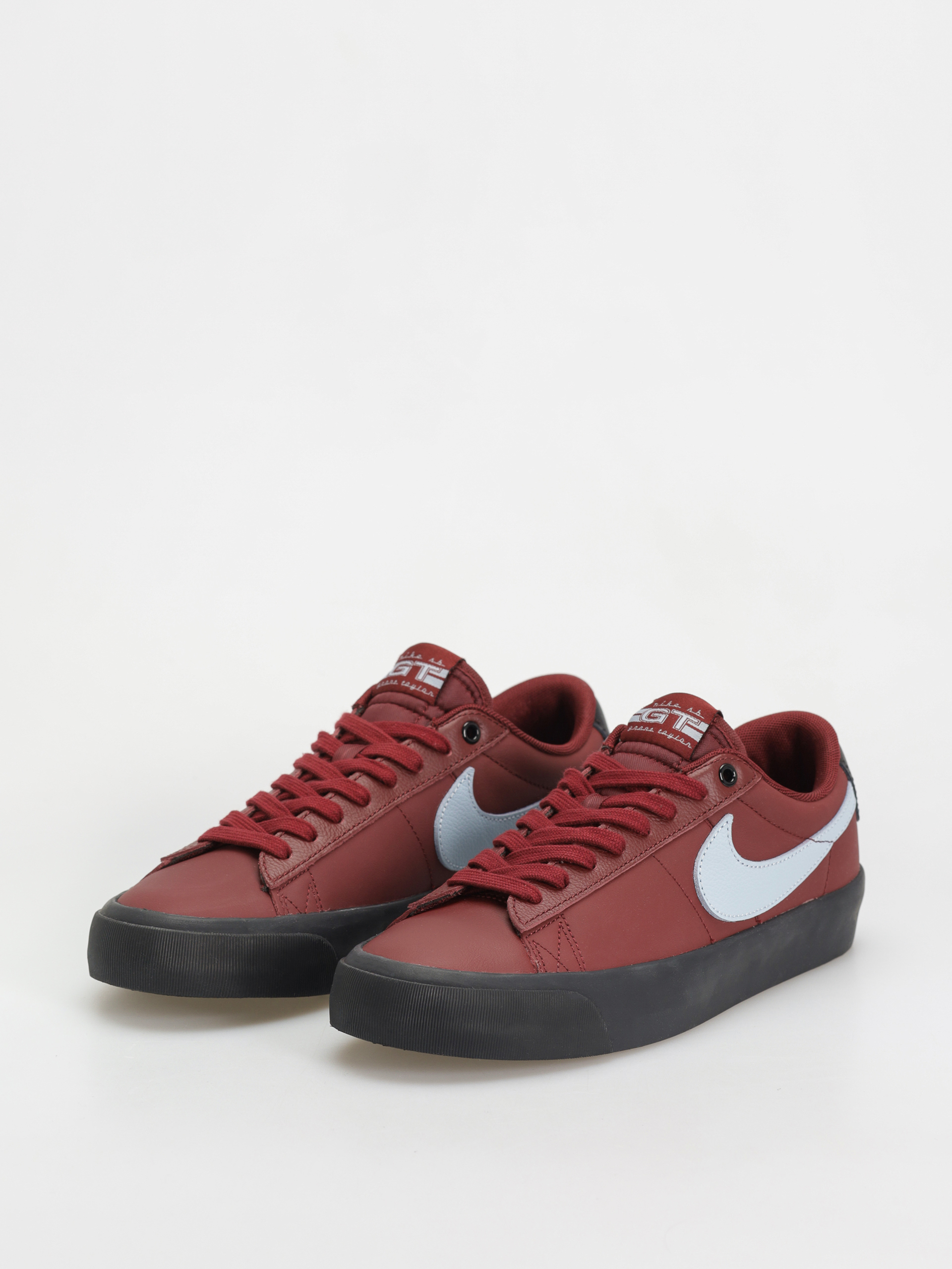 Boty Nike SB Blazer Low Pro GT (dark team red/lt armory blue)