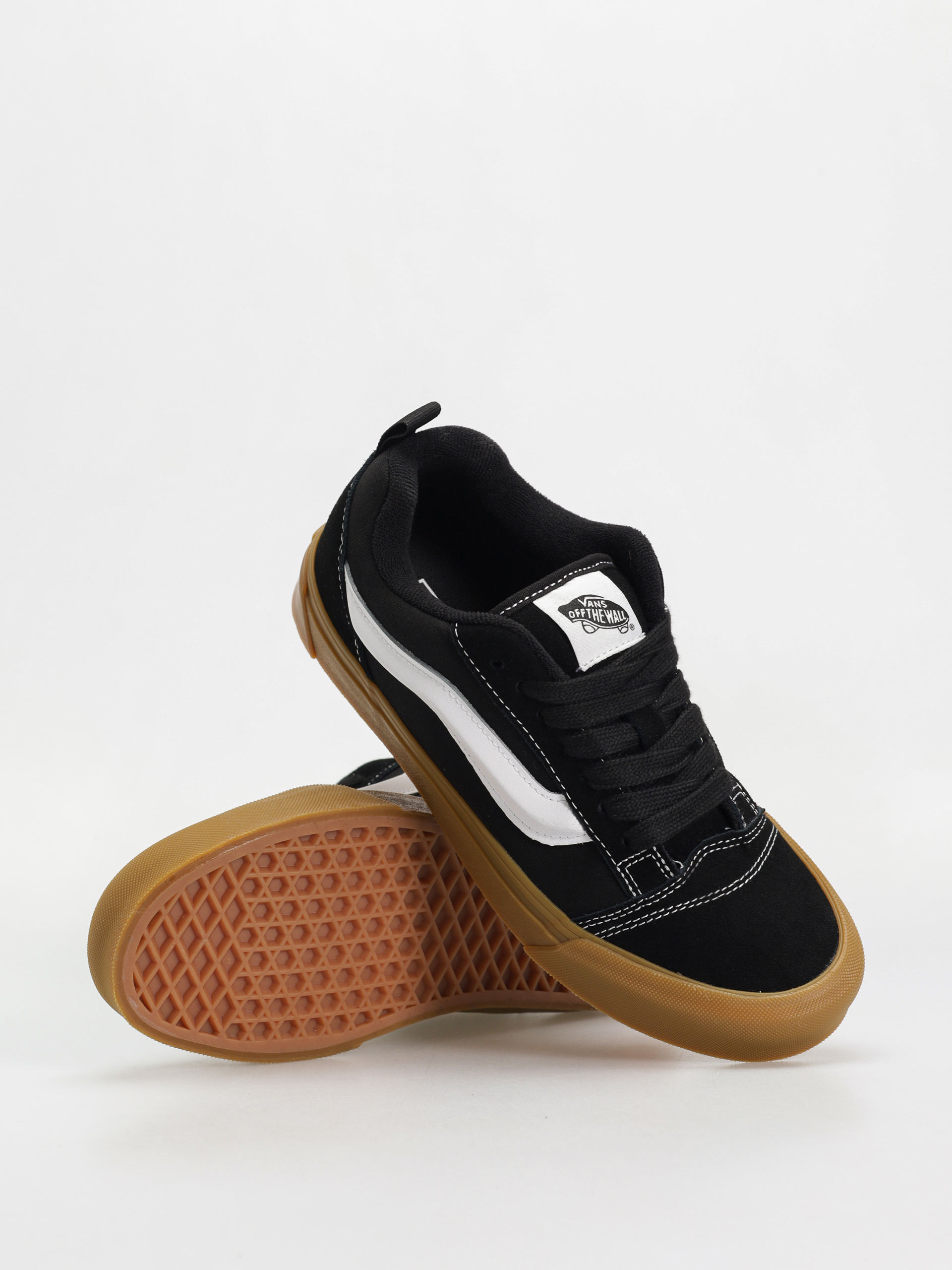Boty Vans Knu Skool (black/gum)