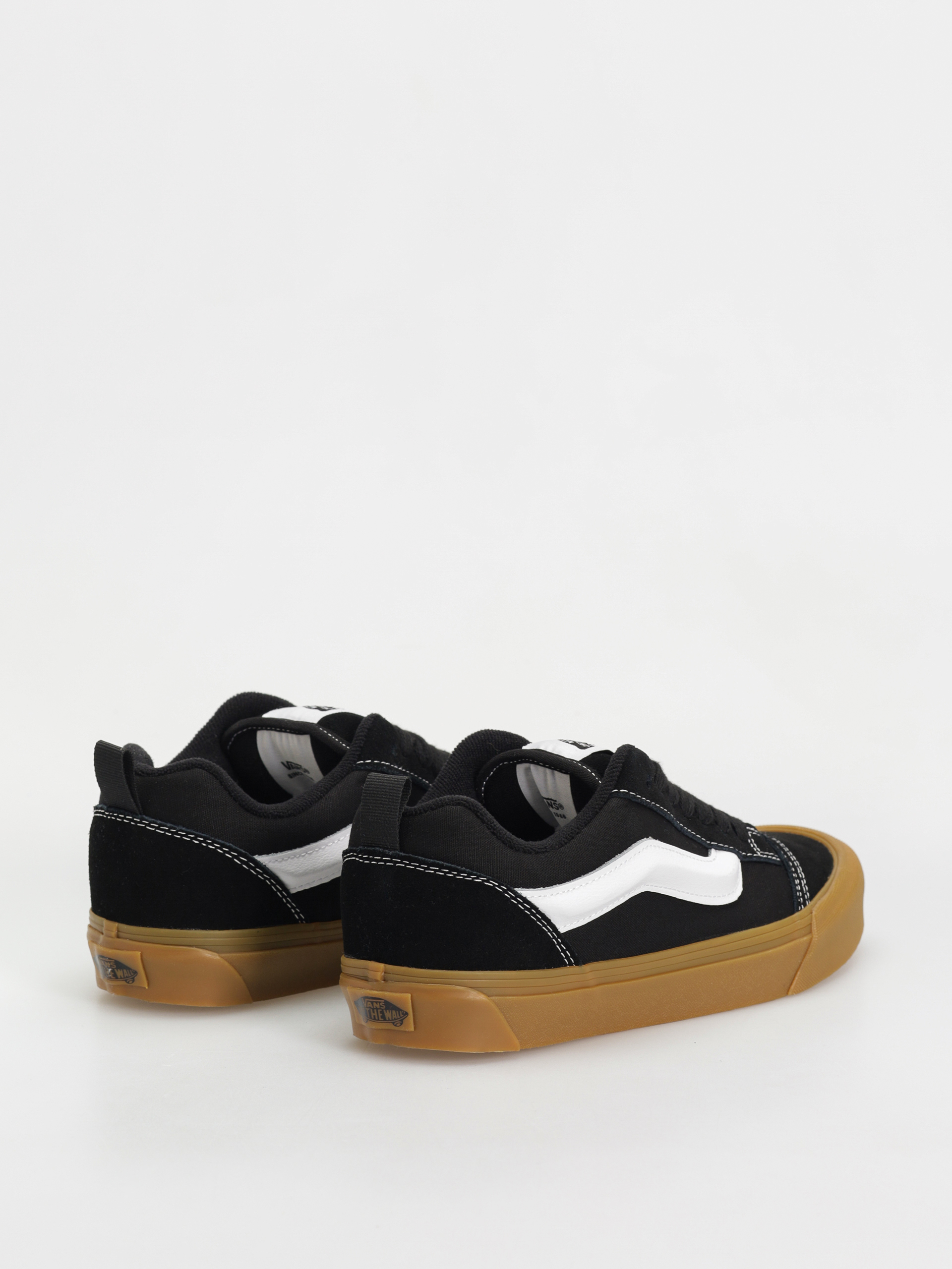 Boty Vans Knu Skool (black/gum)