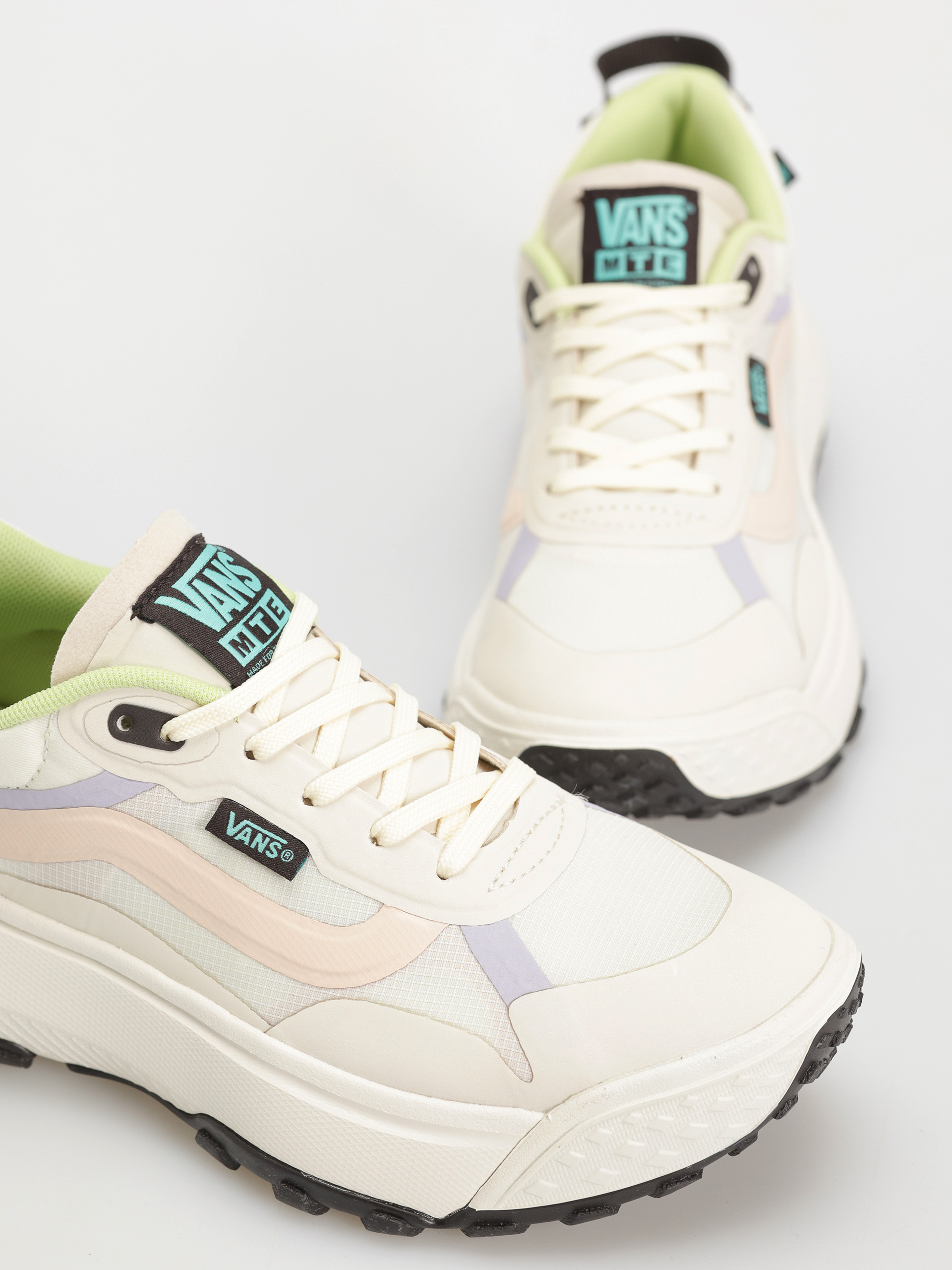 Boty Vans Mte Crosspath (natural/multi)