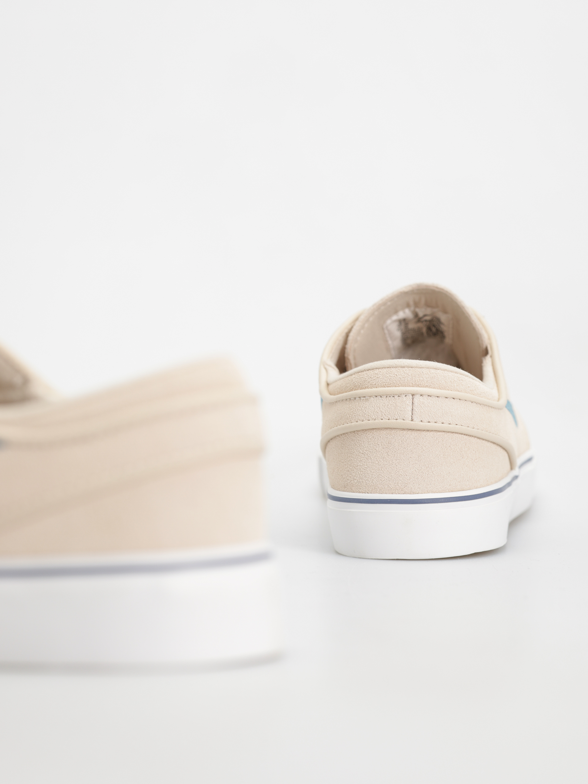 Boty Nike SB Zoom Janoski OG+ (sanddrift/smokey blue thunder blue)