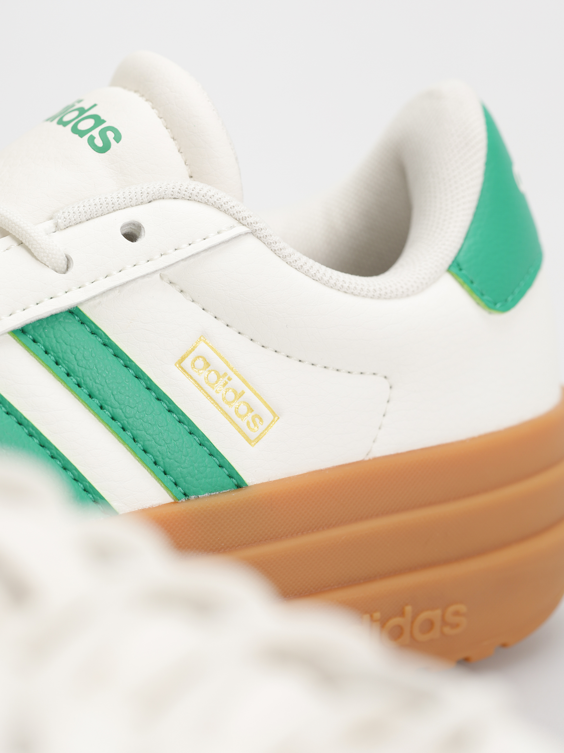 Boty adidas Vl Court Bold Wmn (cwhite/cougrn/goldmt)