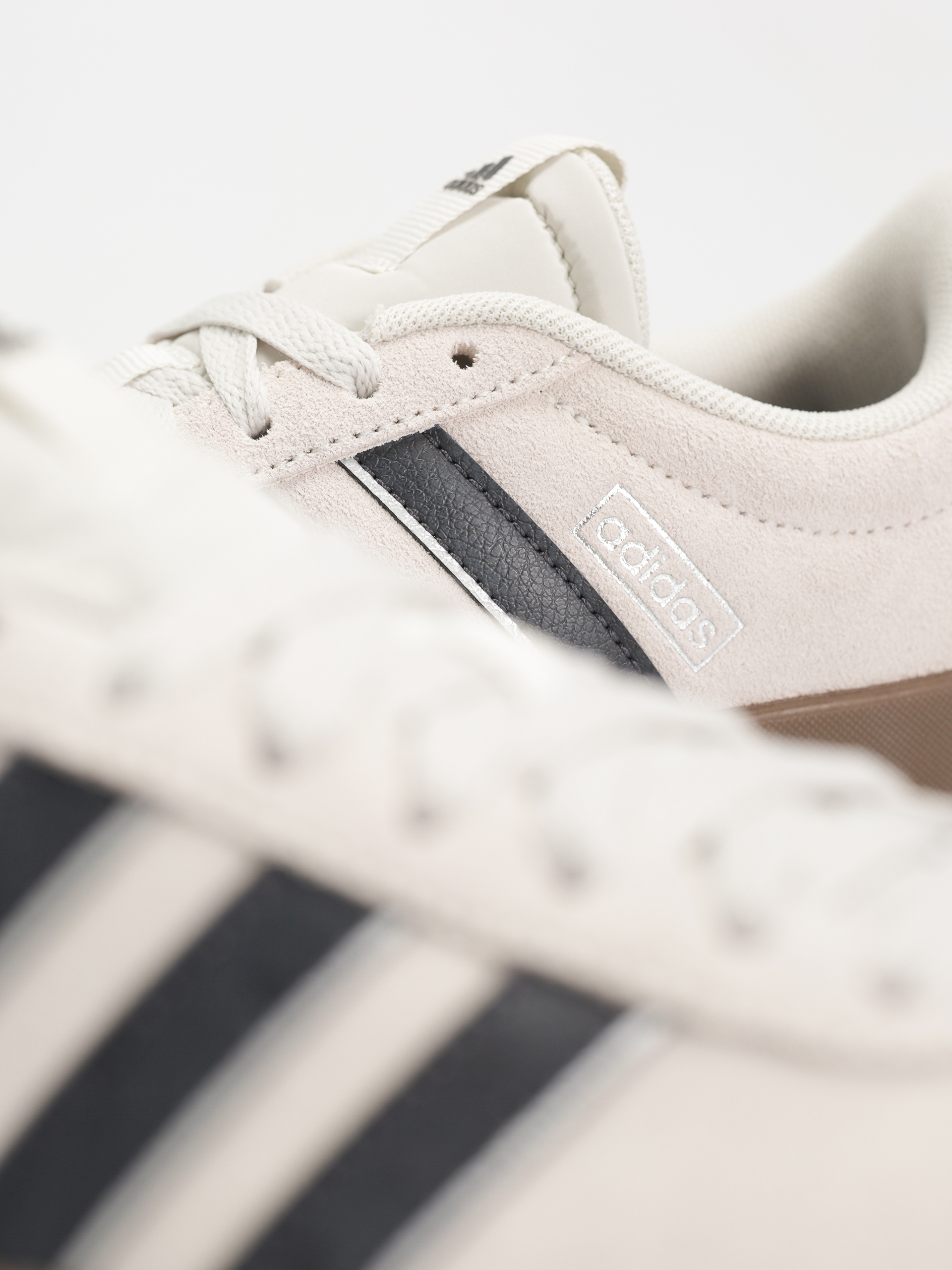 Boty adidas Vl Court 3.0 (orbgry/carbon/silvmt)