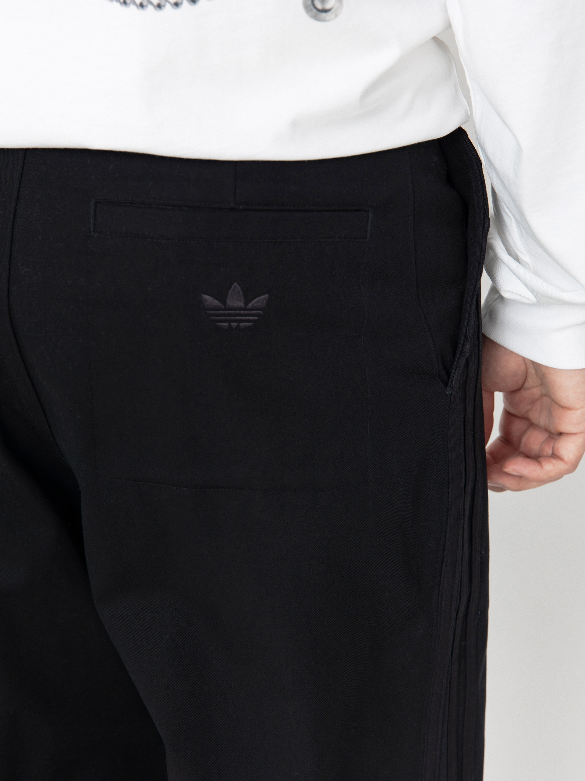 Kalhoty adidas Skate Chino černá (black)