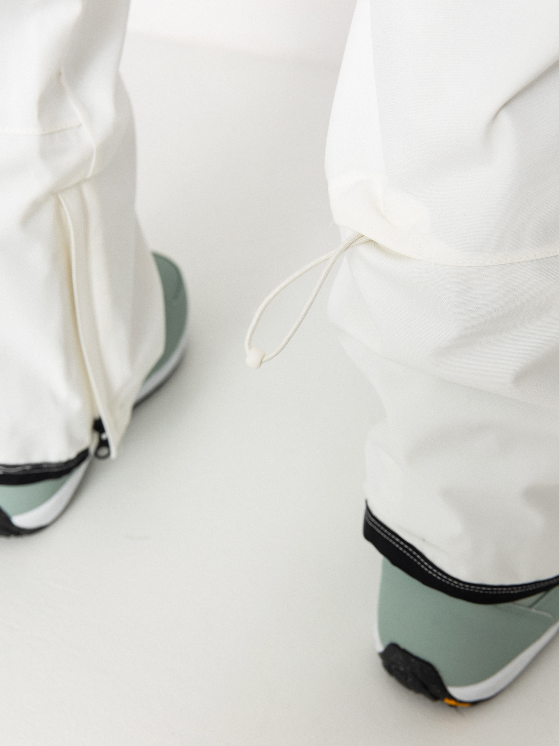 Dámské Snowboardové kalhoty  Burton Vida Stretch (stout white)