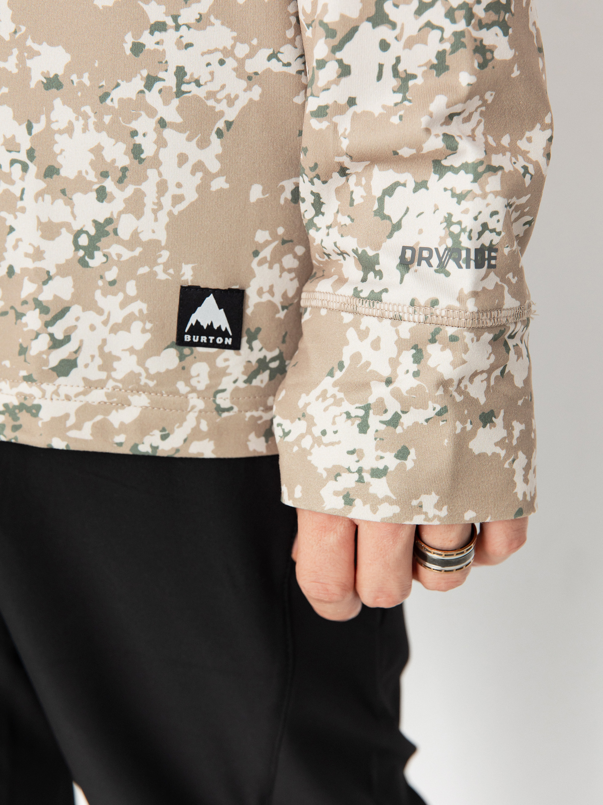 Triko Burton Midweight Long Neck (snowfall camo)