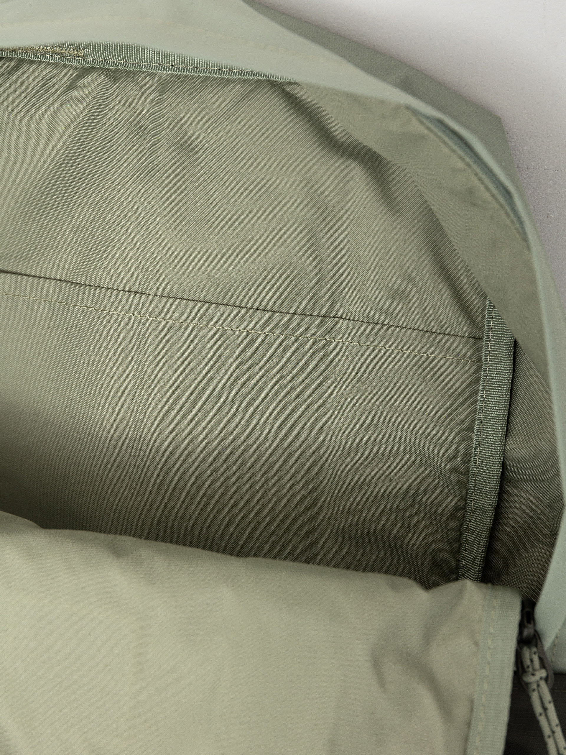 Batoh Columbia Trail Traveler 18L (safari/greensc)