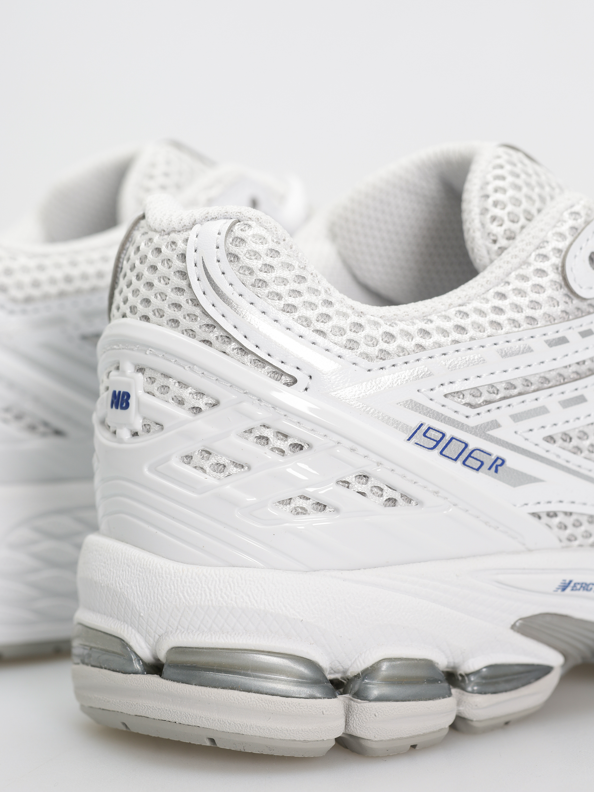 Boty New Balance 1906 JR (white)