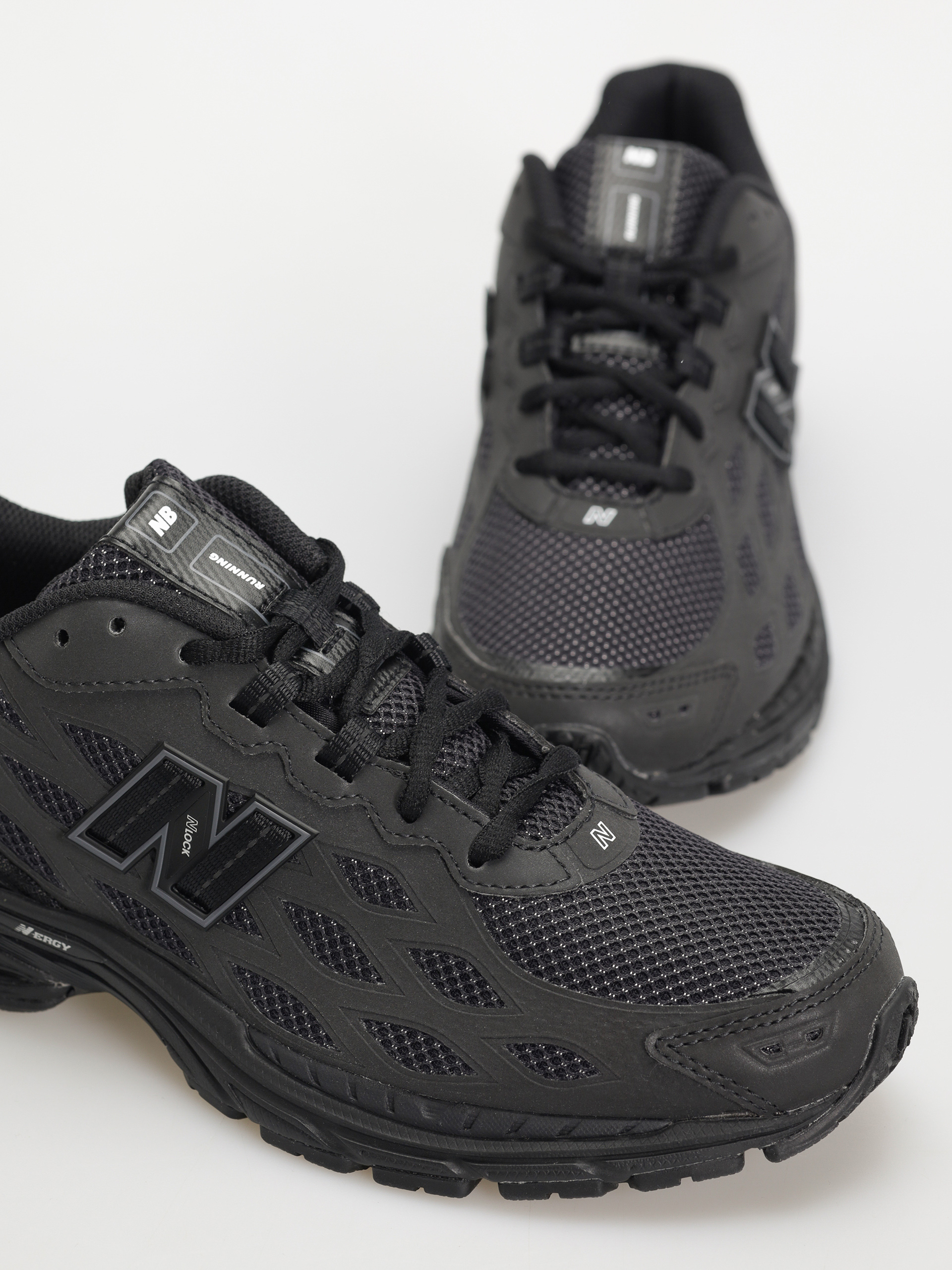 Boty New Balance 1906 (black)