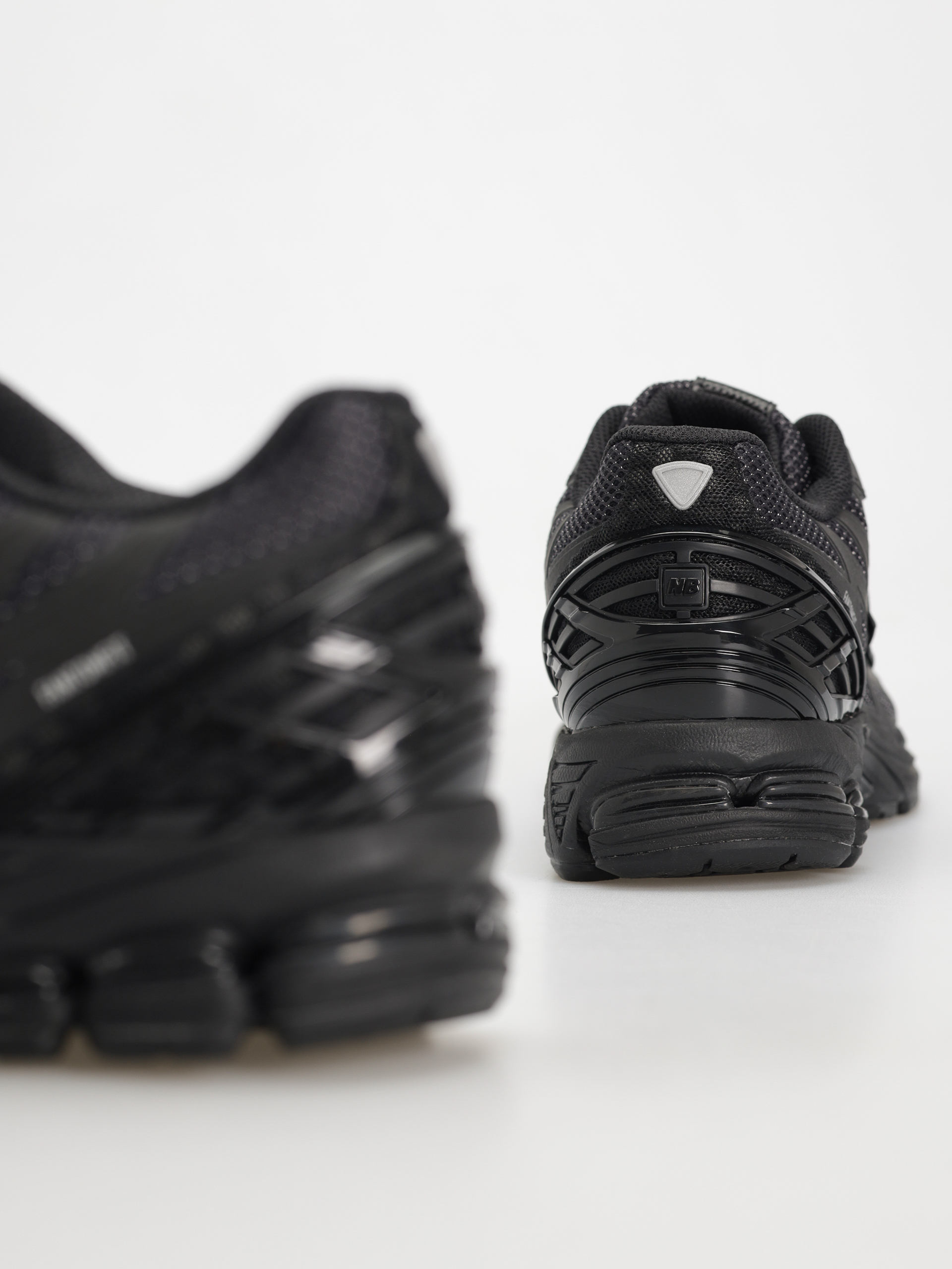 Boty New Balance 1906 (black)