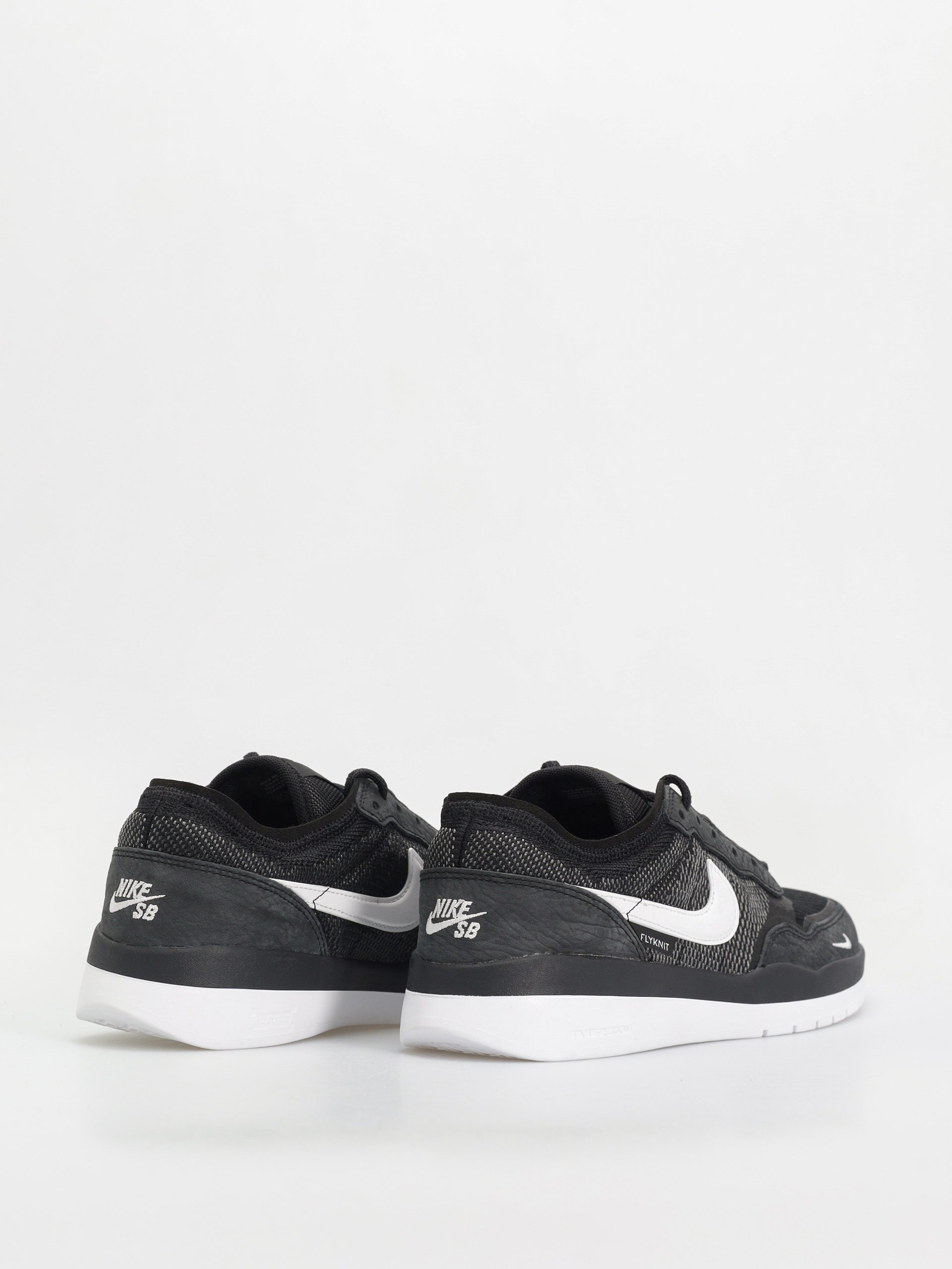 Boty Nike SB PS8 (black/white black white)