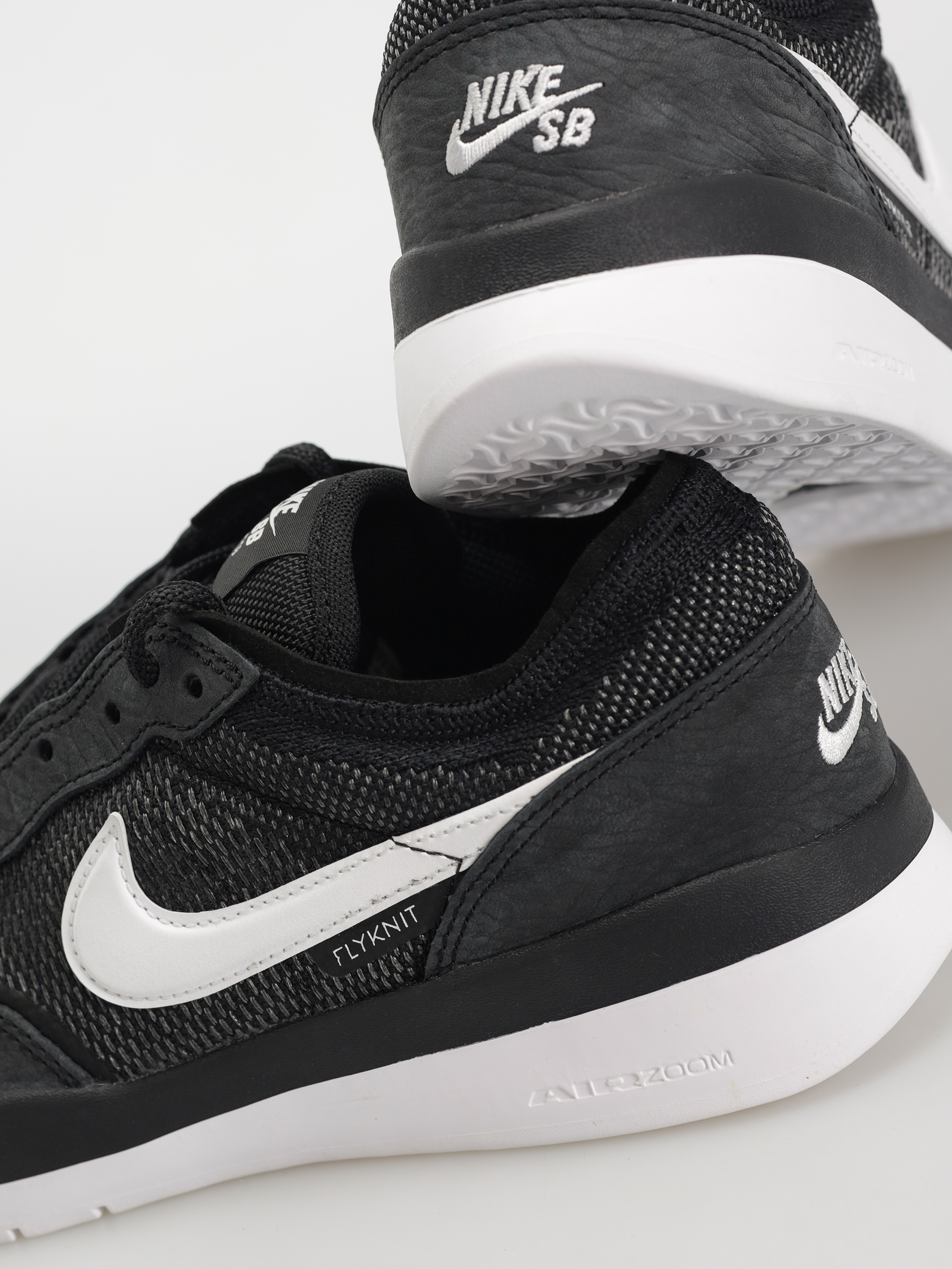 Boty Nike SB PS8 (black/white black white)
