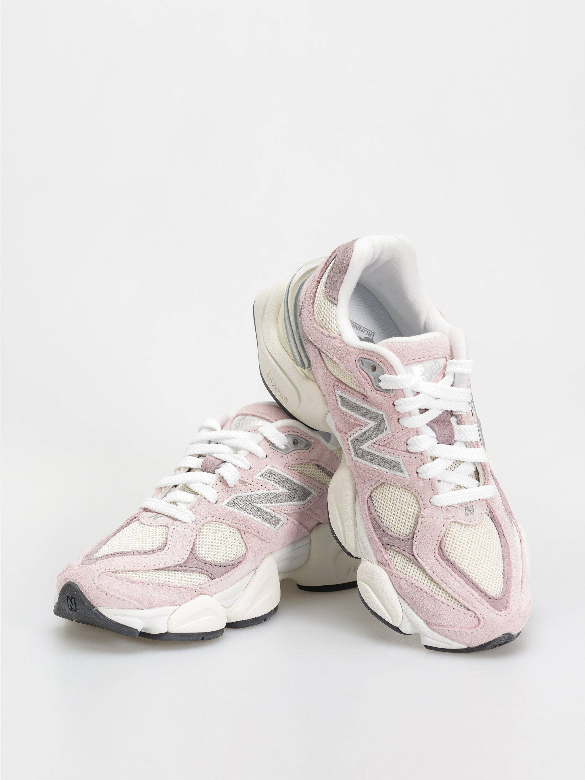 Boty New Balance 9060 (rose sugar)