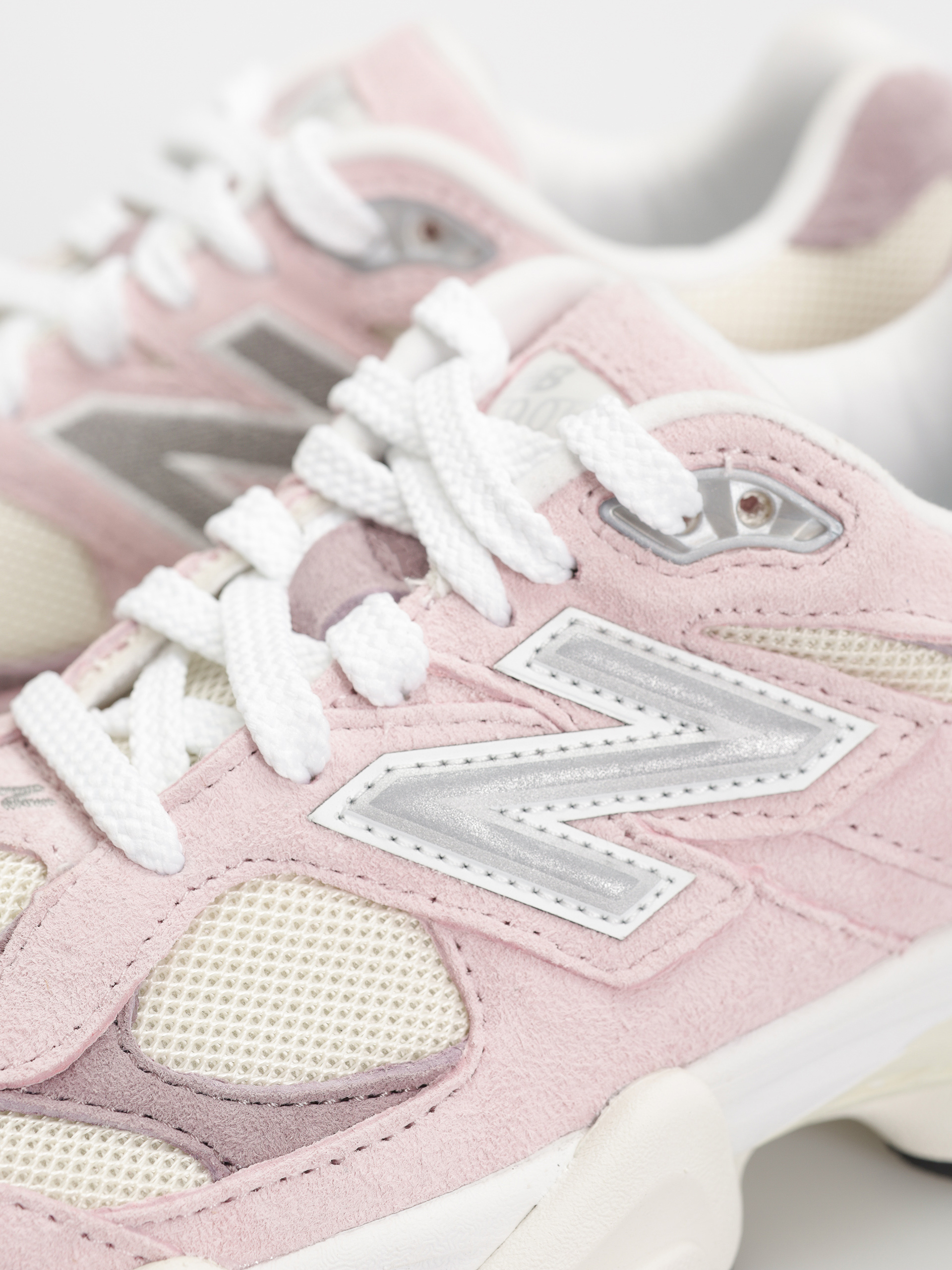 Boty New Balance 9060 (rose sugar)