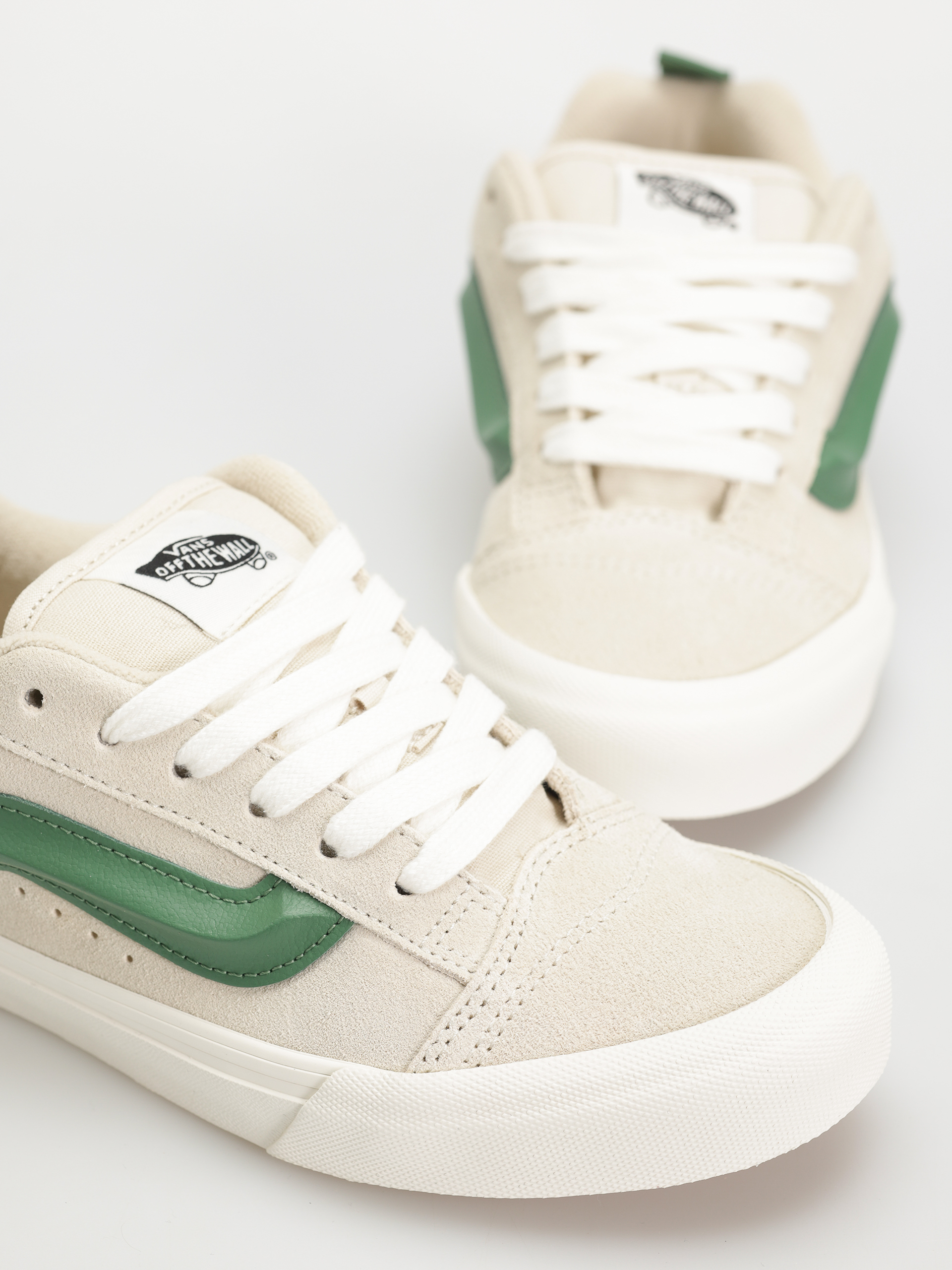 Boty Vans Knu Skool (vintage suede white/multi)